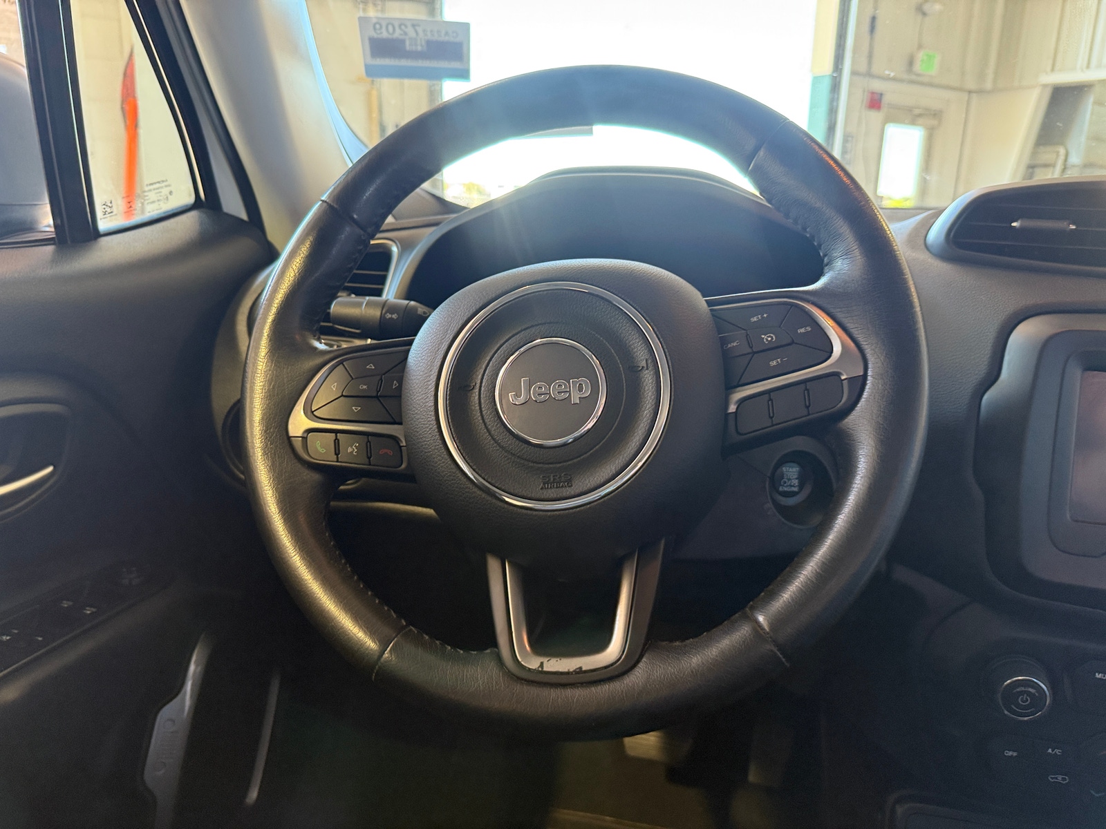 Thumbnail: 2020 Jeep Renegade - 4