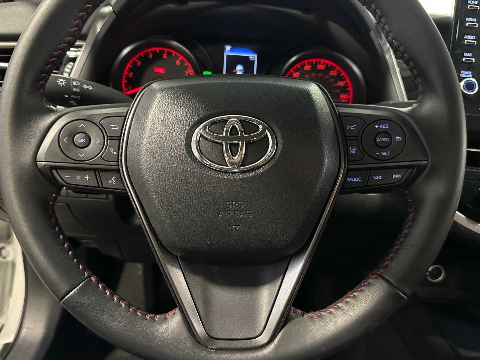 Thumbnail: 2023 Toyota Camry - 4