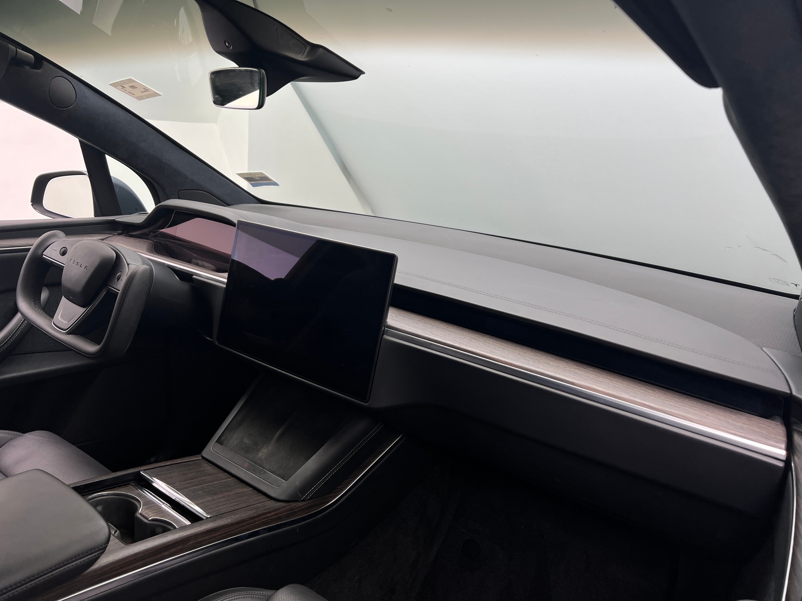 Thumbnail: 2022 Tesla Model X - 2
