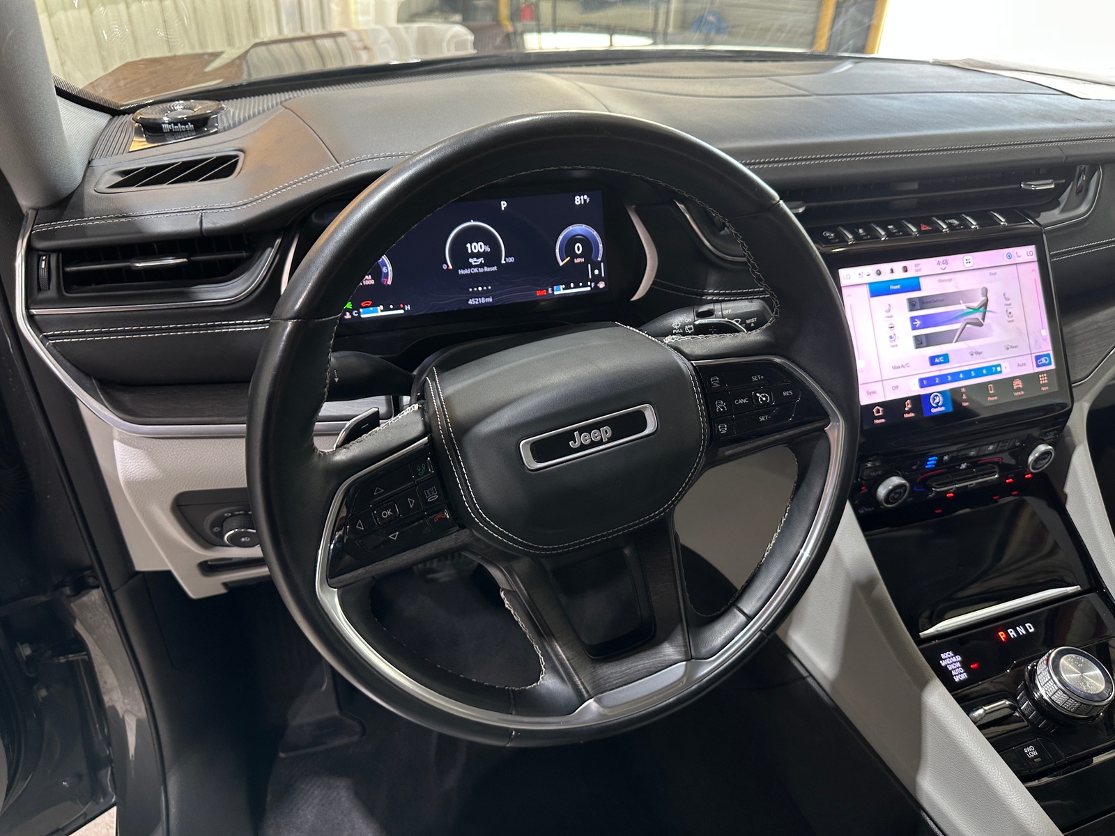 Thumbnail: 2021 Jeep Grand Cherokee L - 4