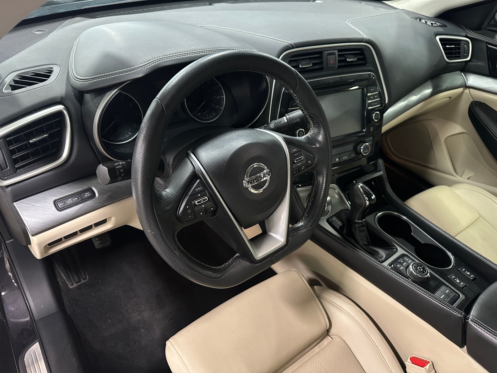 Thumbnail: 2016 Nissan Maxima - 2