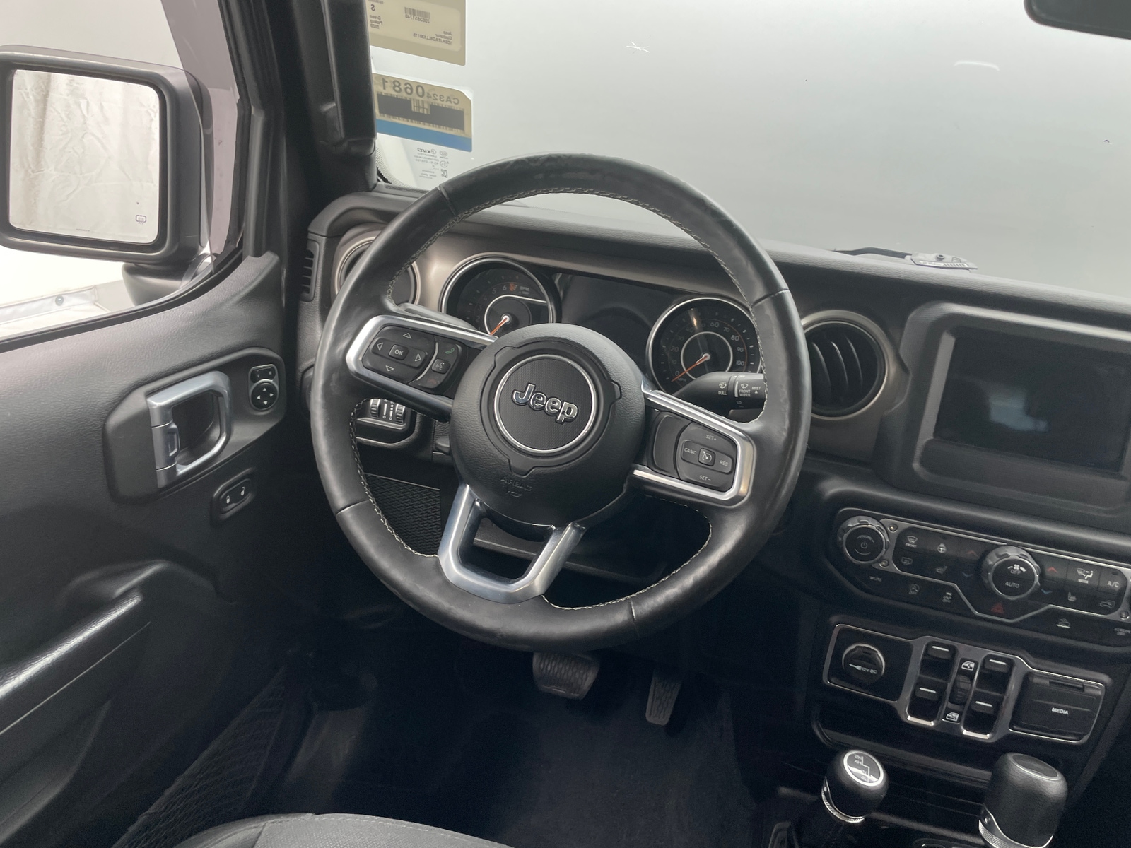Thumbnail: 2020 Jeep Gladiator - 5