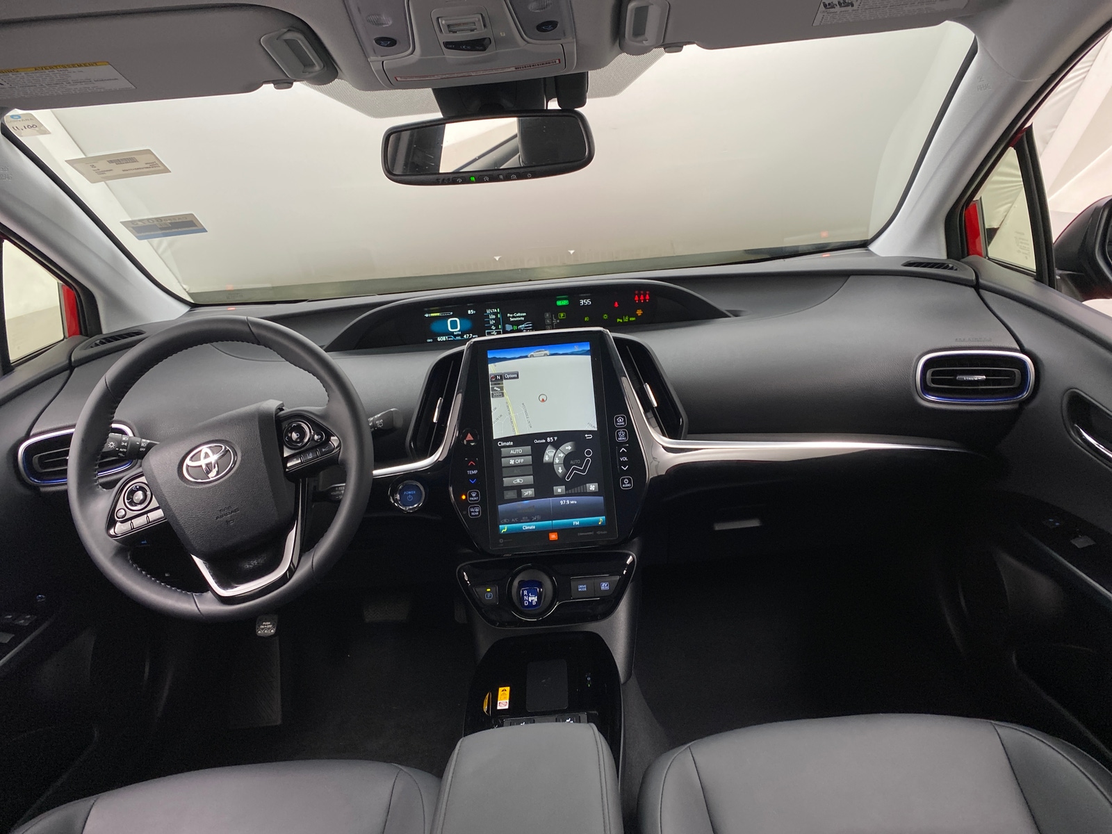 Thumbnail: 2022 Toyota Prius - 3
