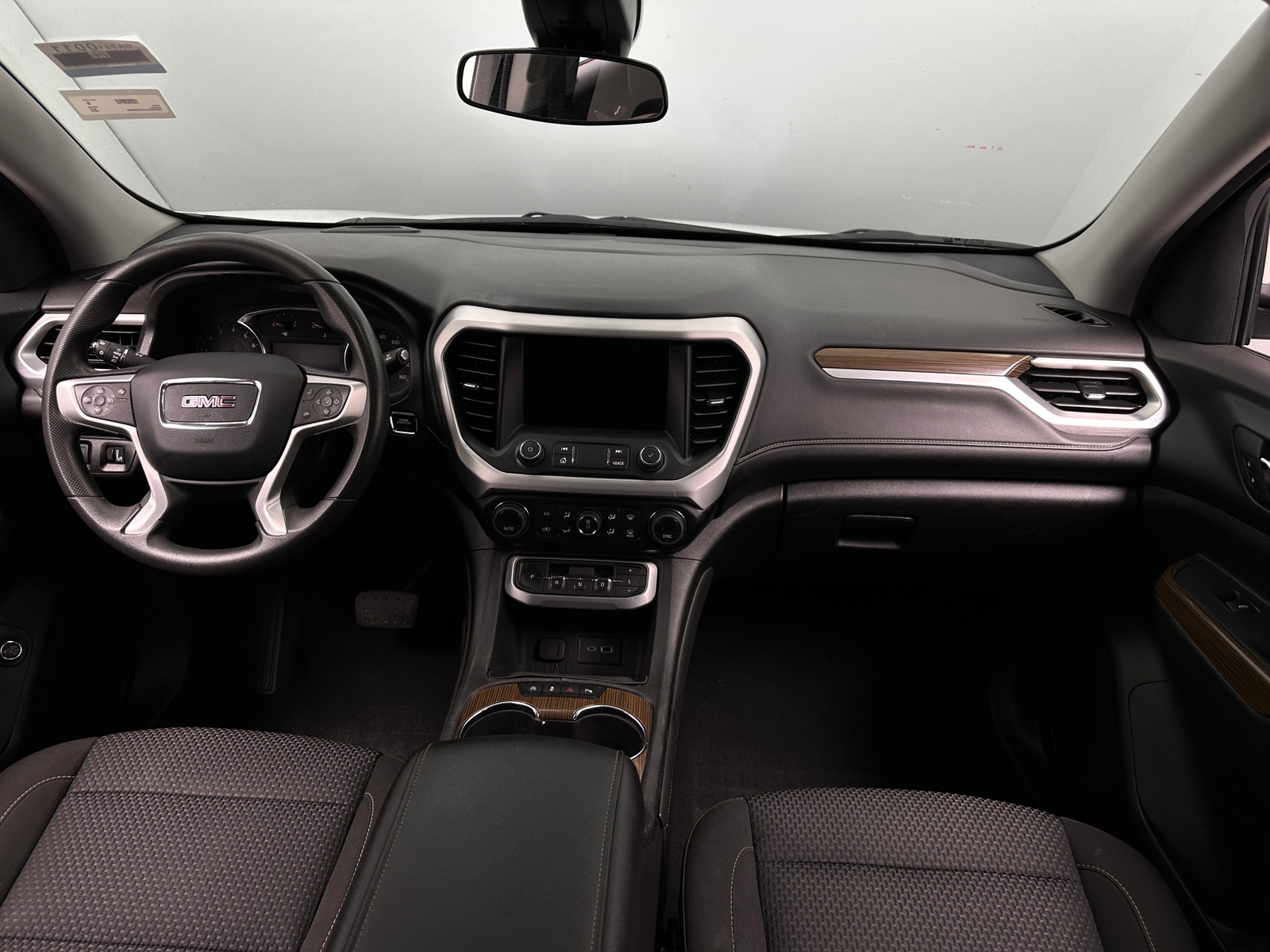 Thumbnail: 2023 GMC Acadia - 3