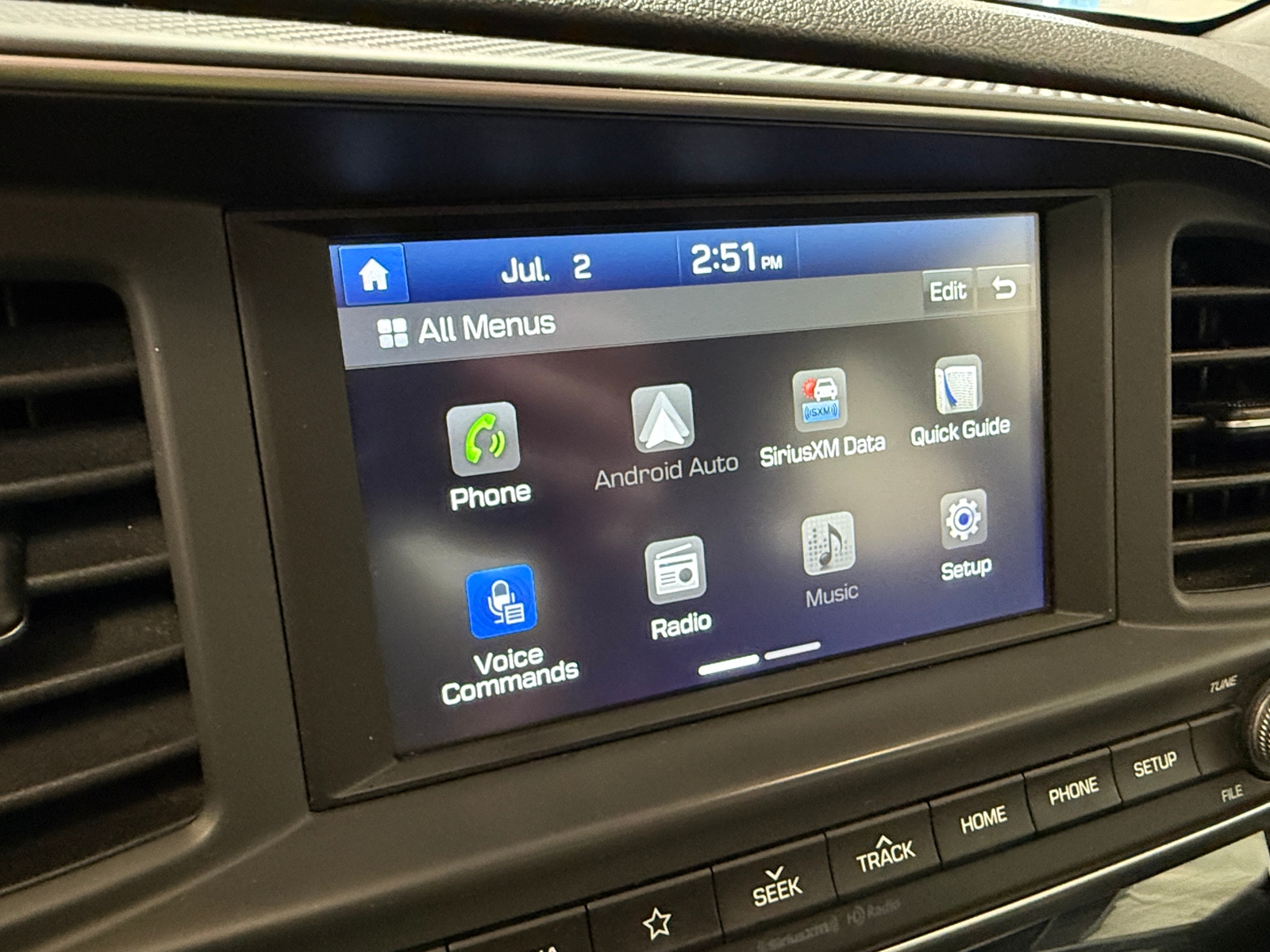 Thumbnail: 2019 Hyundai Elantra - 4