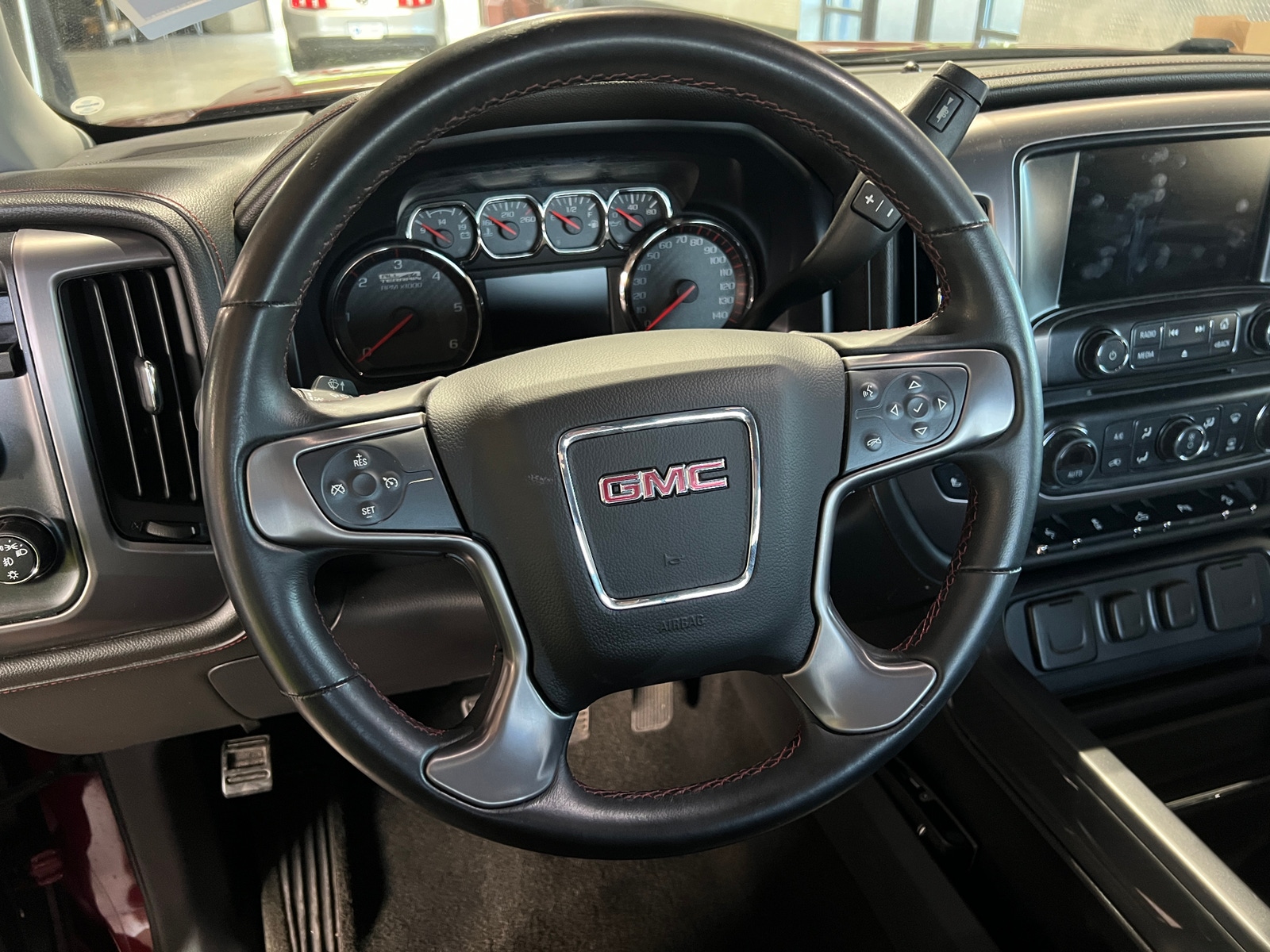 Thumbnail: 2015 GMC Sierra 1500 - 5