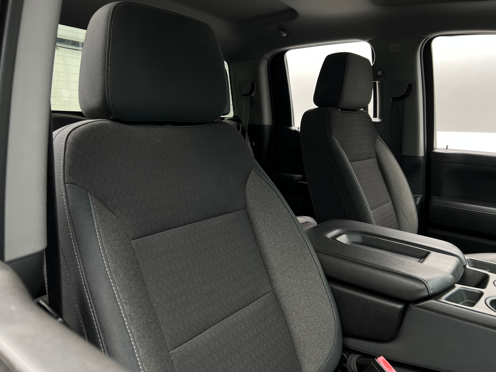 Thumbnail: 2019 Chevrolet Silverado 1500 - 2