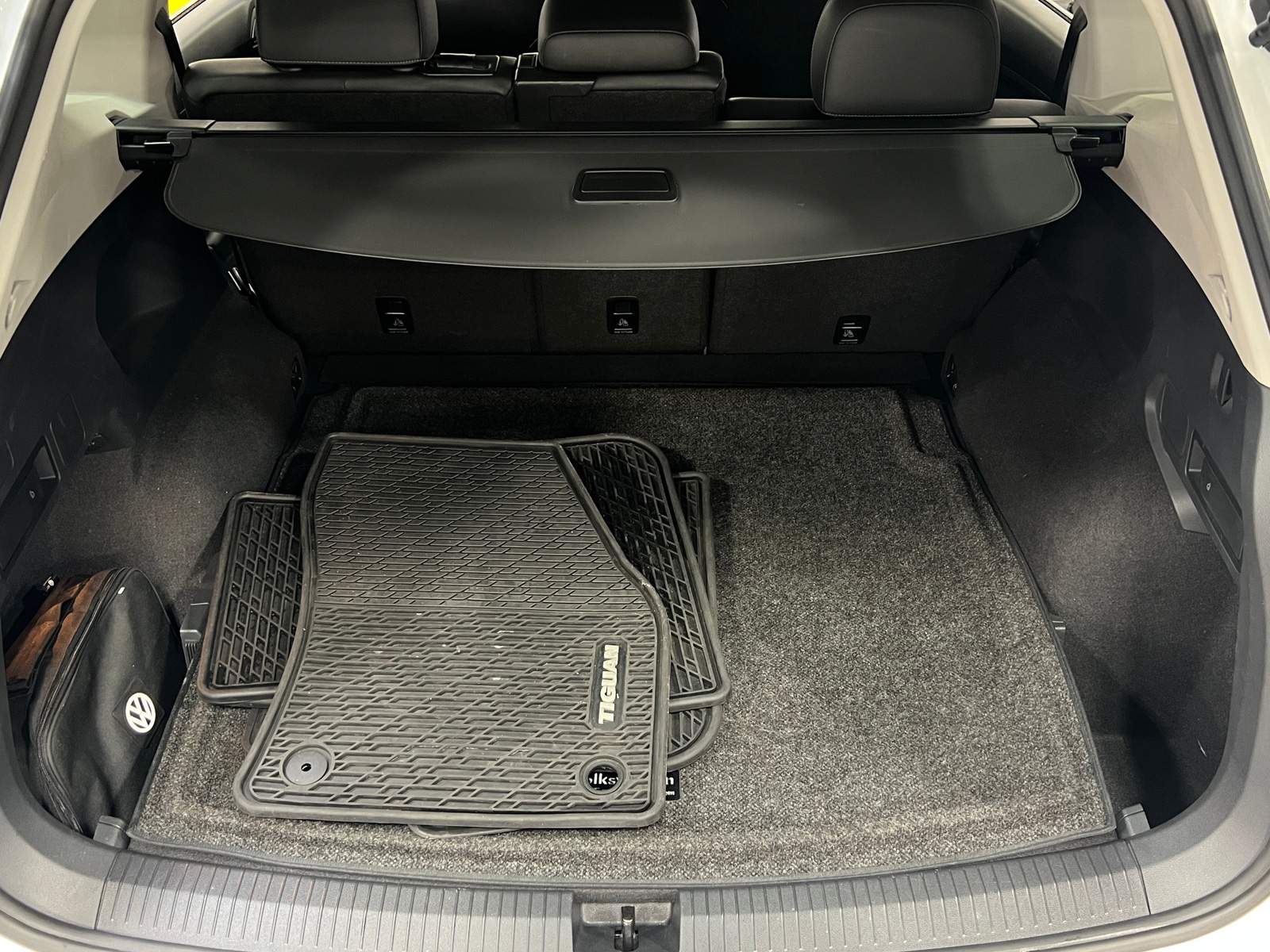 Thumbnail: 2019 Volkswagen Tiguan - 6
