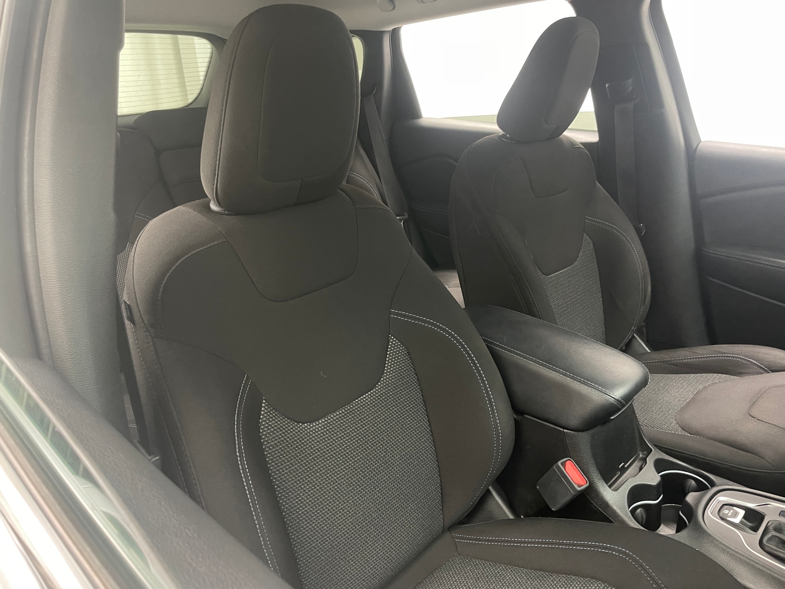 Thumbnail: 2019 Jeep Cherokee - 2