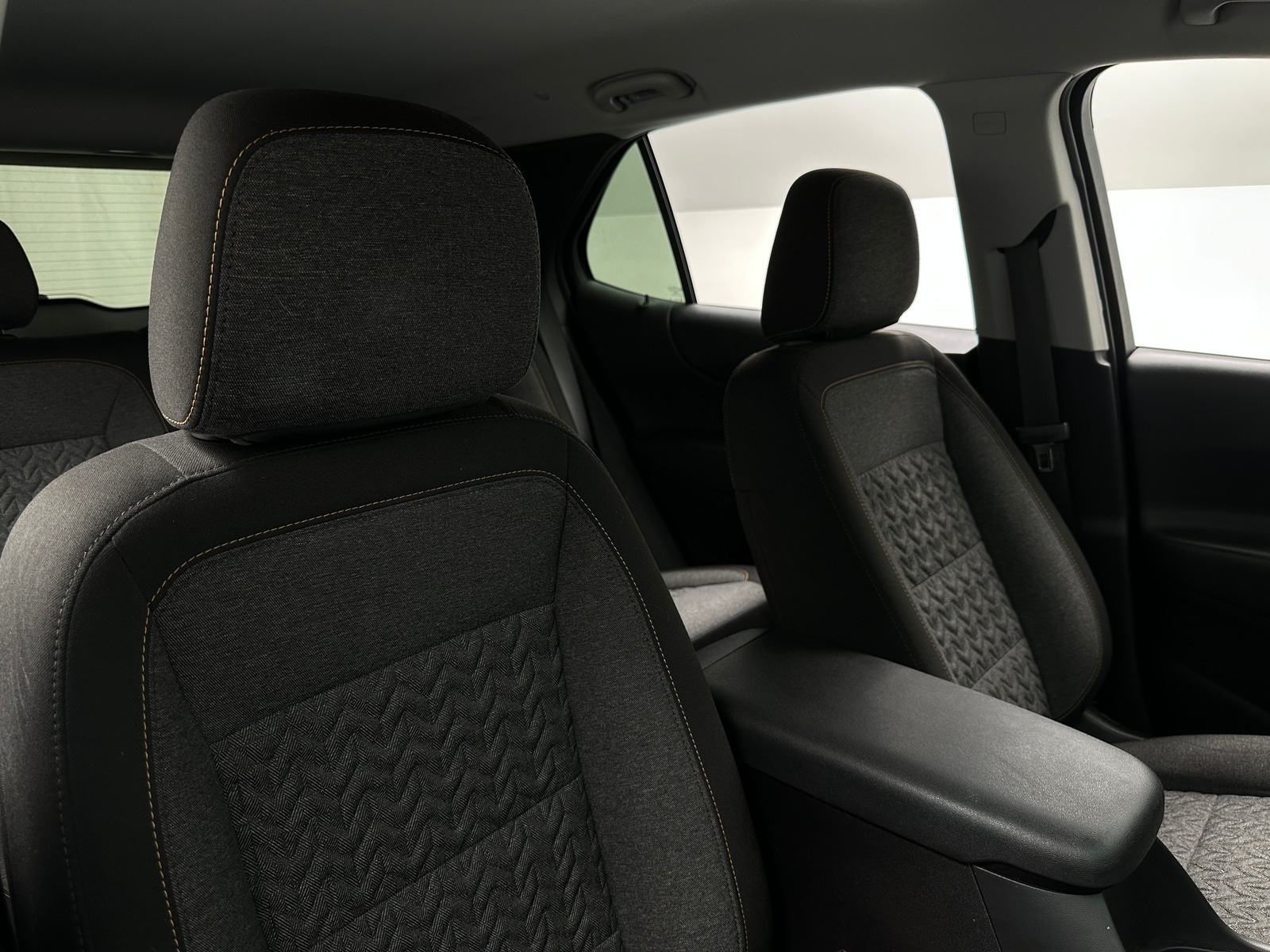 Thumbnail: 2023 Chevrolet Equinox - 2