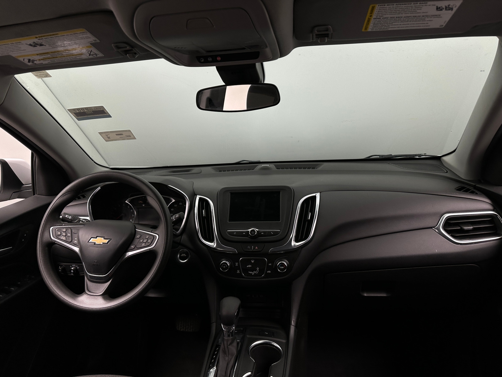 Thumbnail: 2023 Chevrolet Equinox - 3