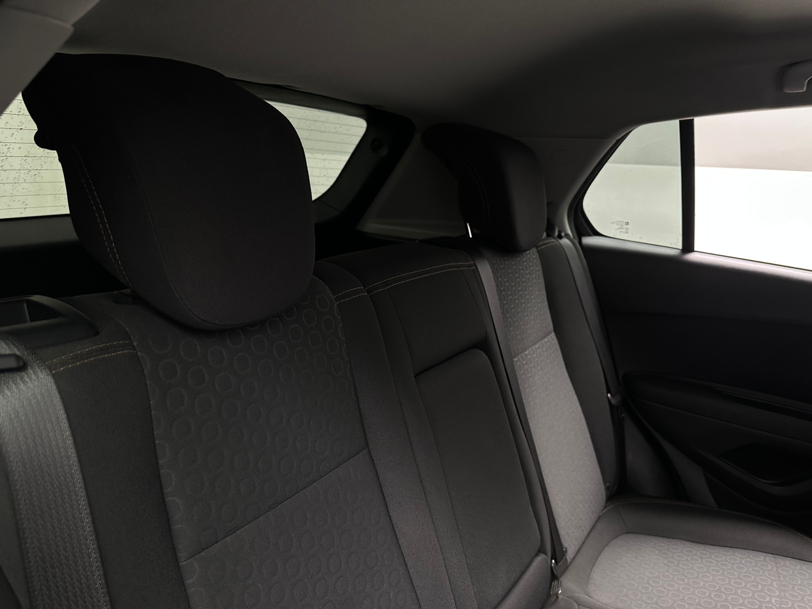 Thumbnail: 2020 Chevrolet Trax - 6