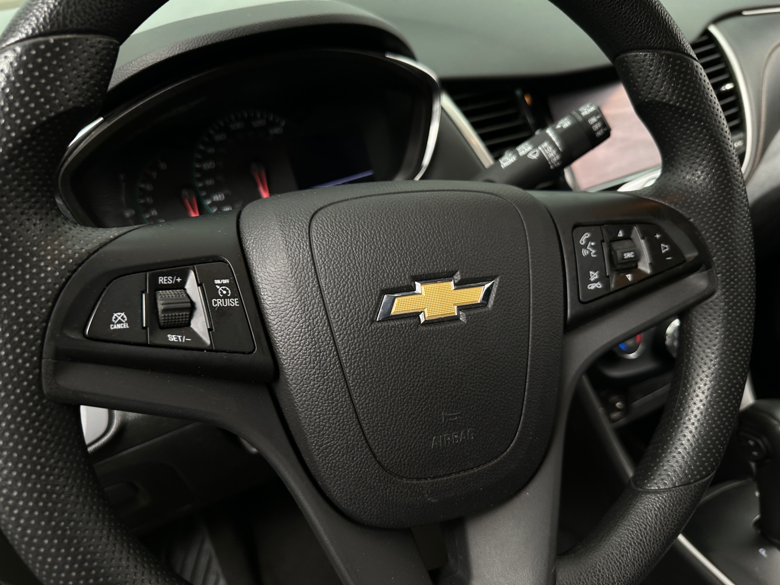 Thumbnail: 2020 Chevrolet Trax - 5