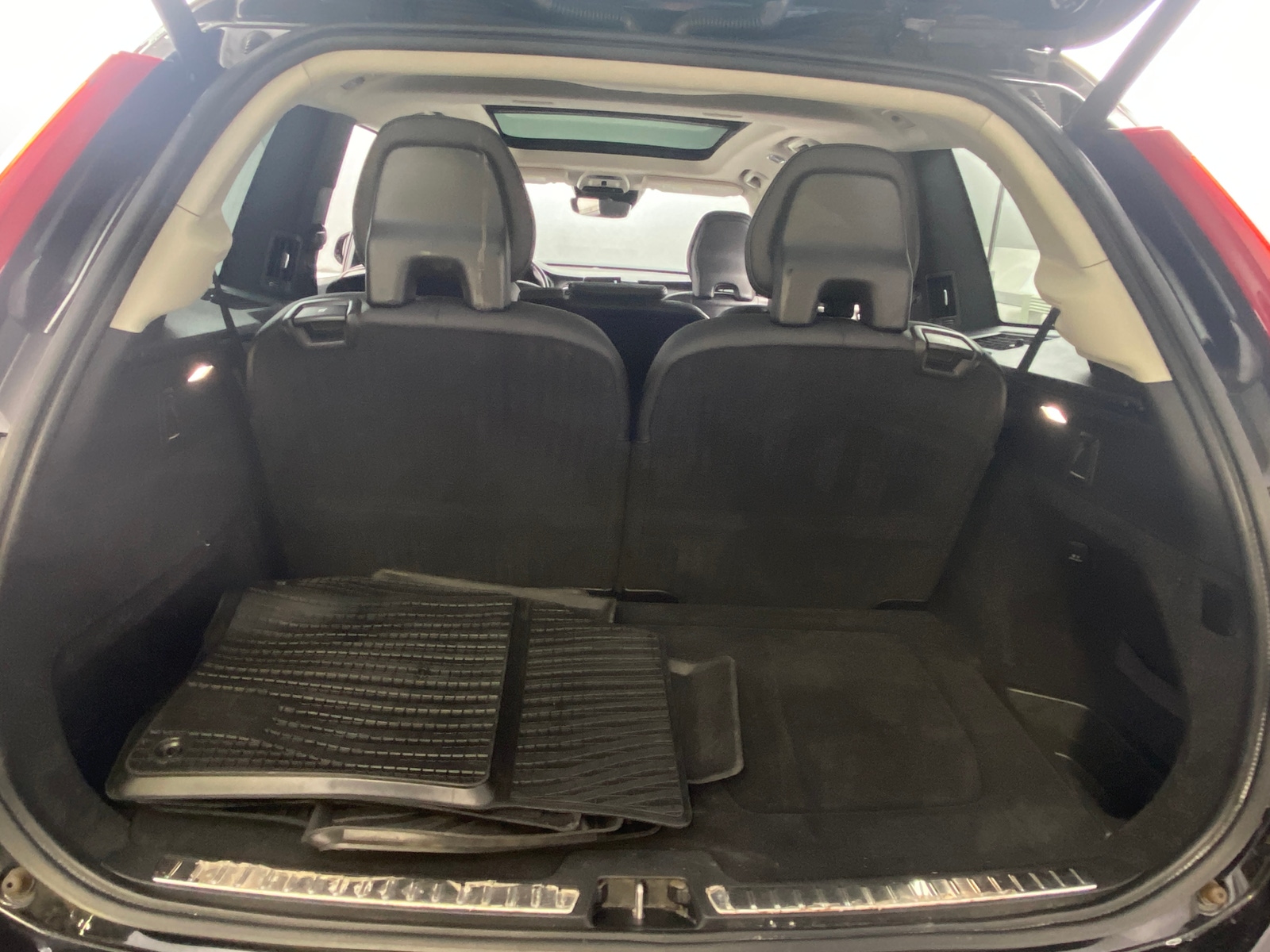 Thumbnail: 2019 Volvo XC90 - 6
