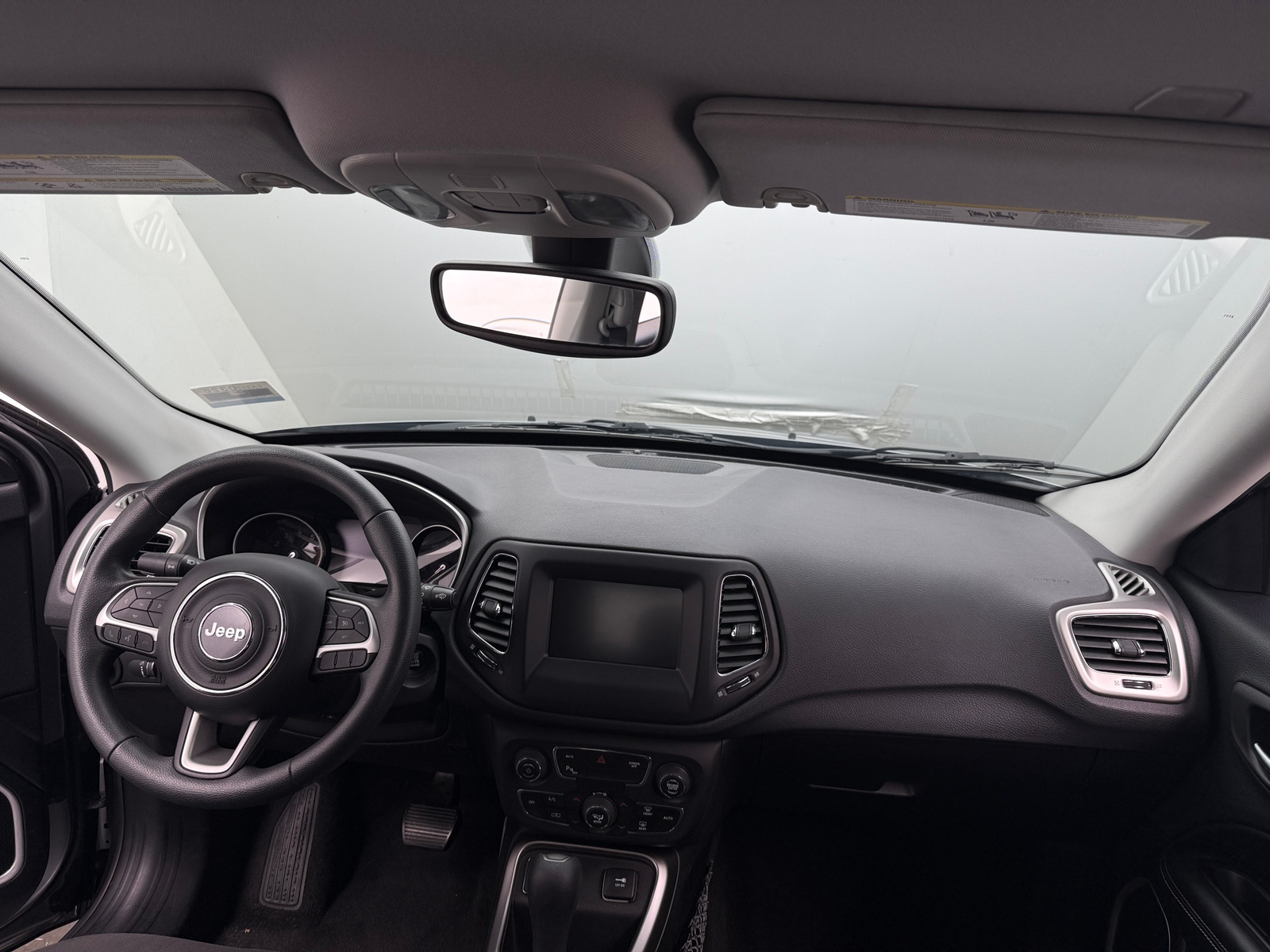 Thumbnail: 2018 Jeep Compass - 3
