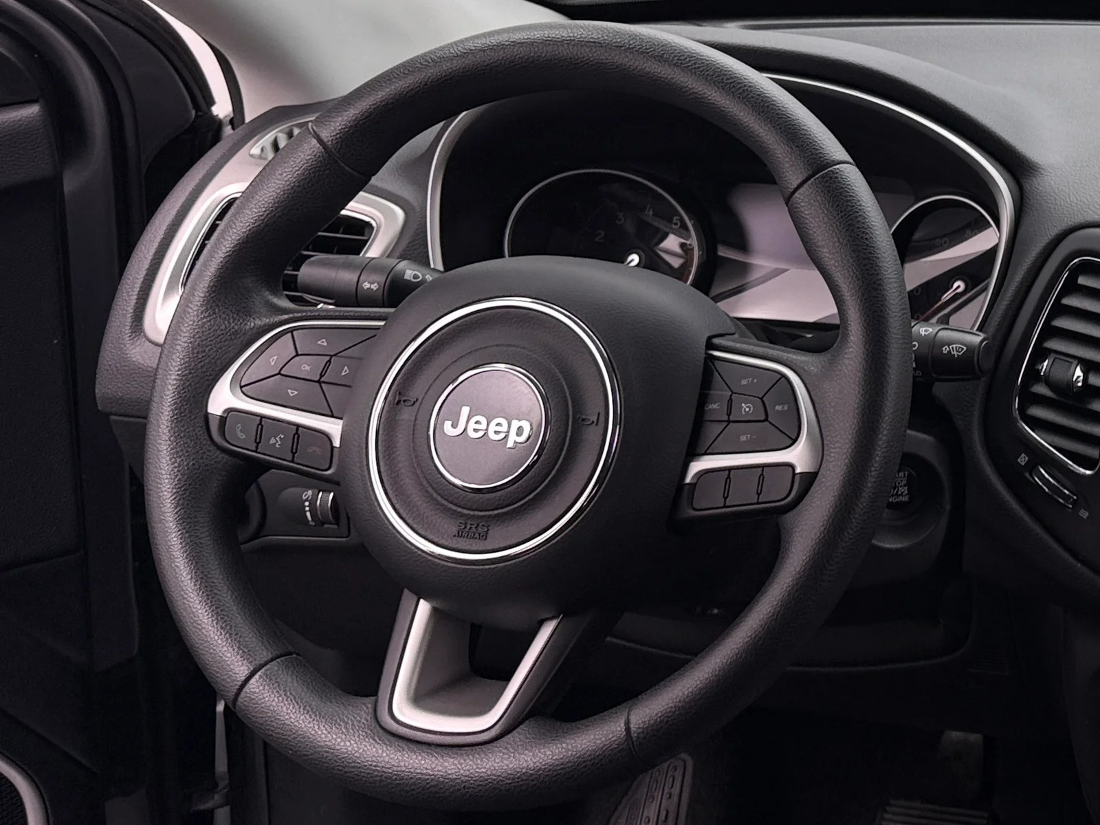 Thumbnail: 2018 Jeep Compass - 5