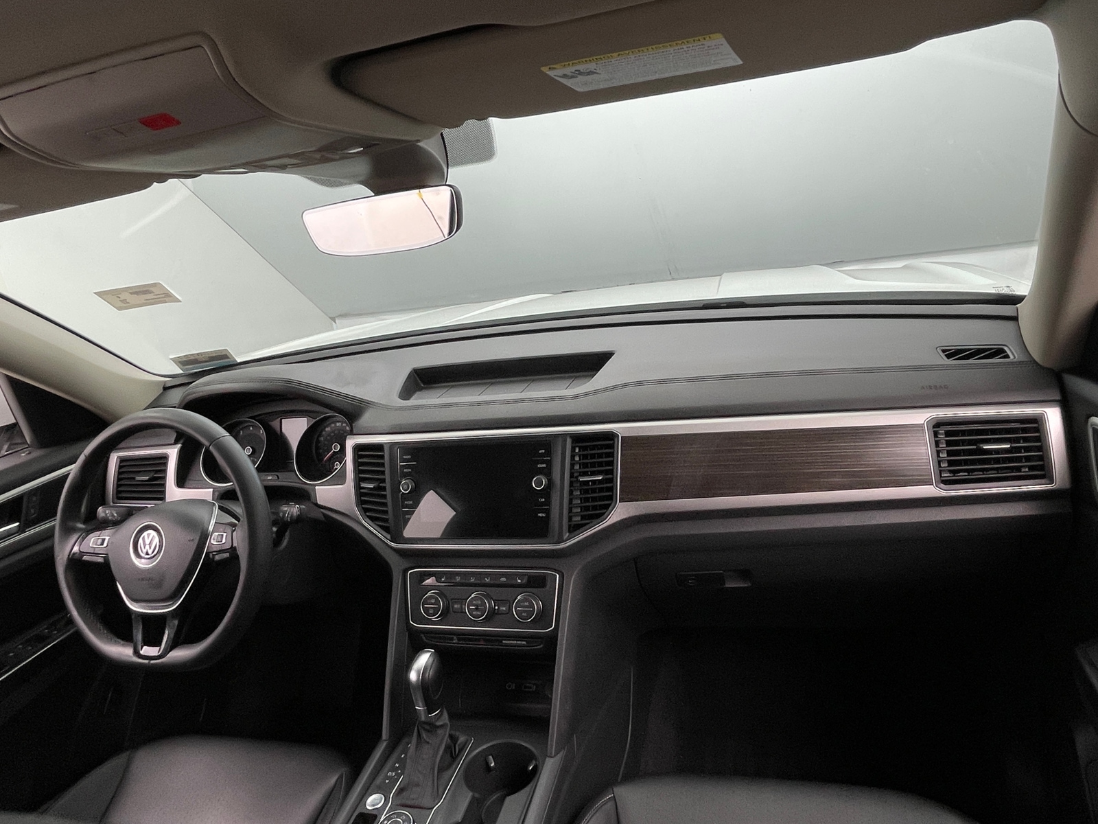 Thumbnail: 2018 Volkswagen Atlas - 3