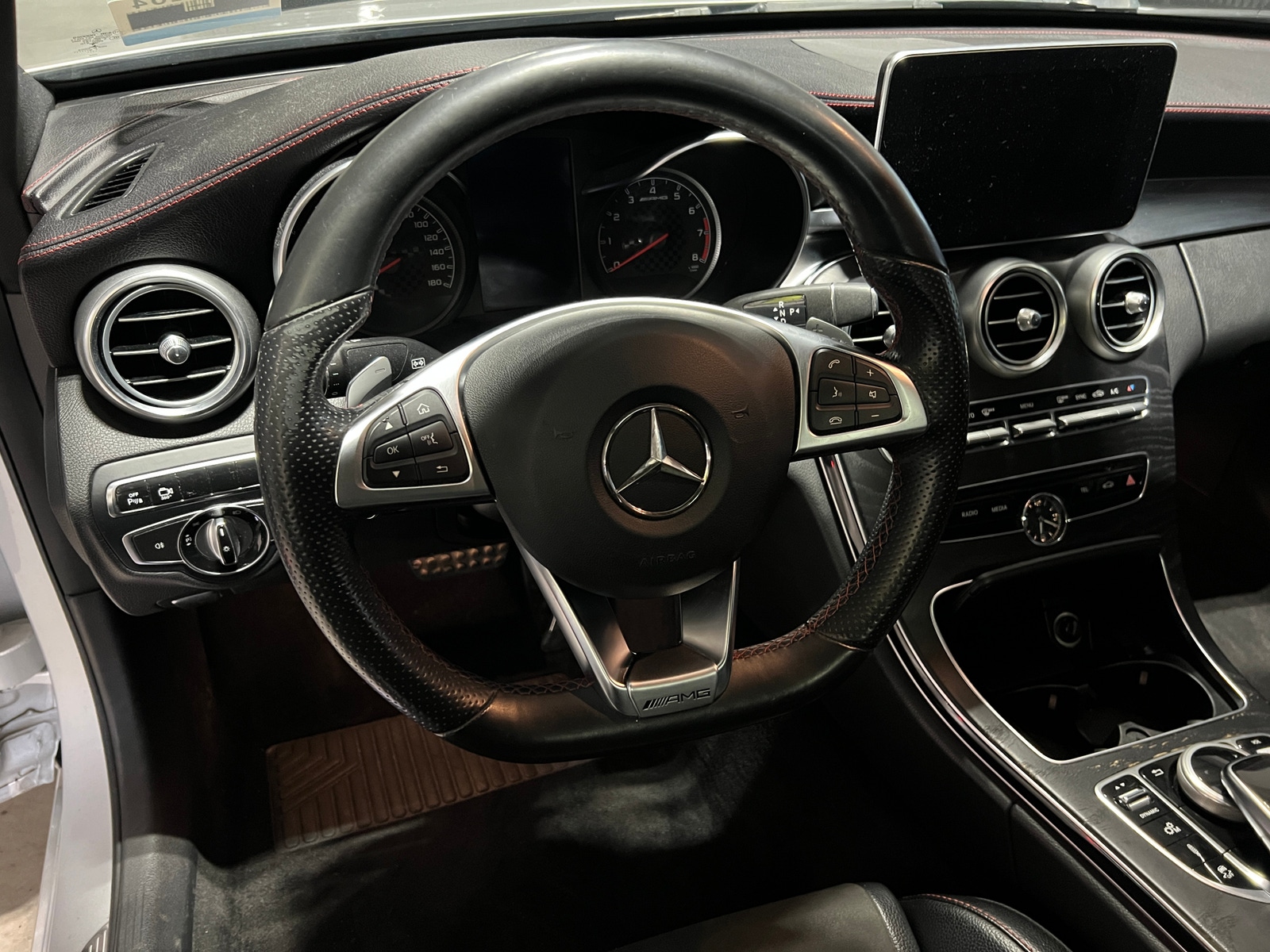 Thumbnail: 2017 Mercedes-Benz C-Class - 4