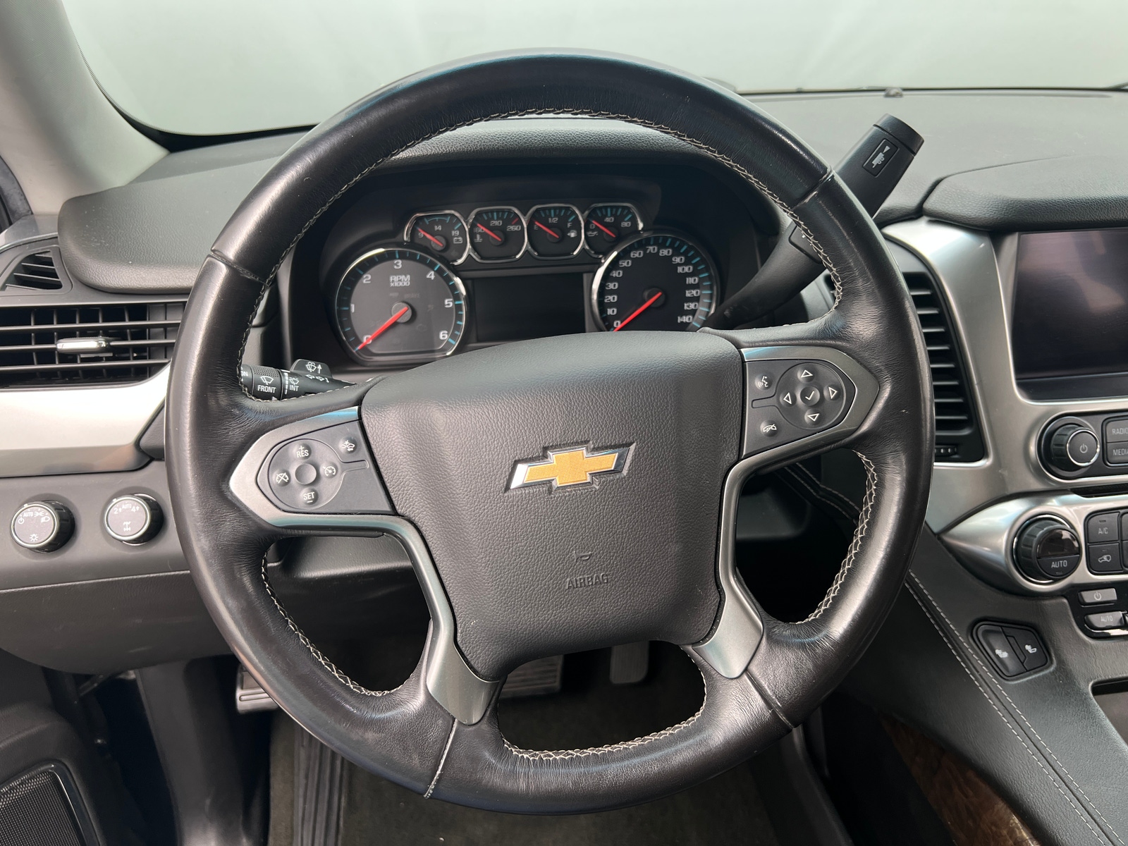 Thumbnail: 2018 Chevrolet Tahoe - 4