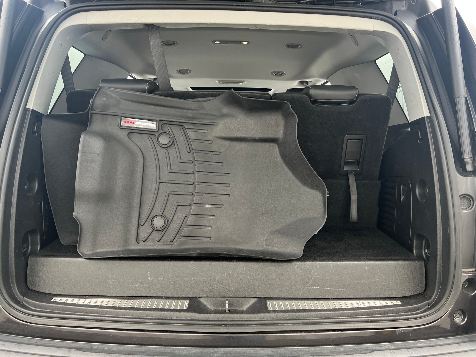 Thumbnail: 2018 Chevrolet Tahoe - 6