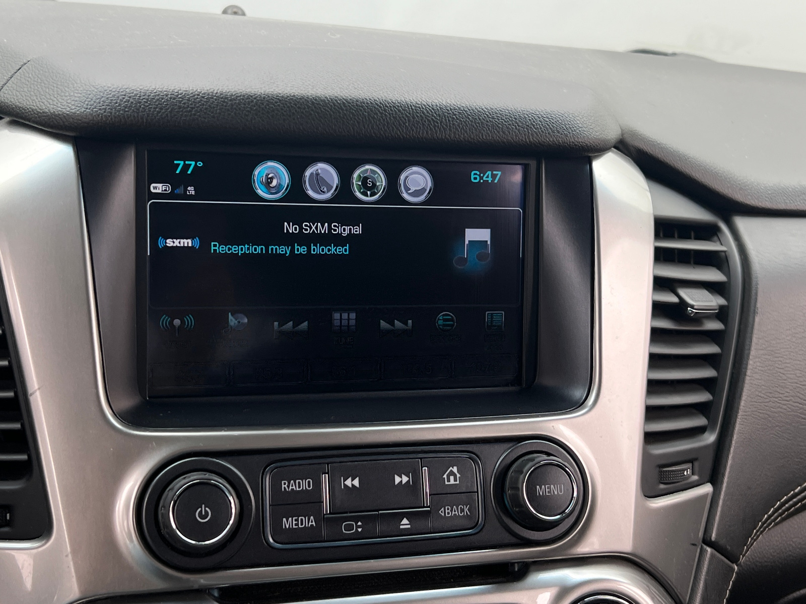 Thumbnail: 2018 Chevrolet Tahoe - 3