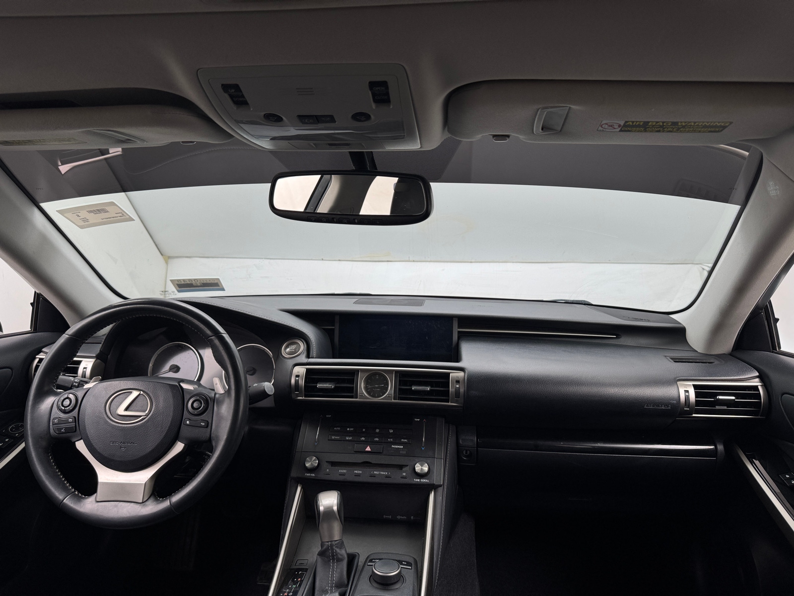 Thumbnail: 2015 Lexus IS - 2