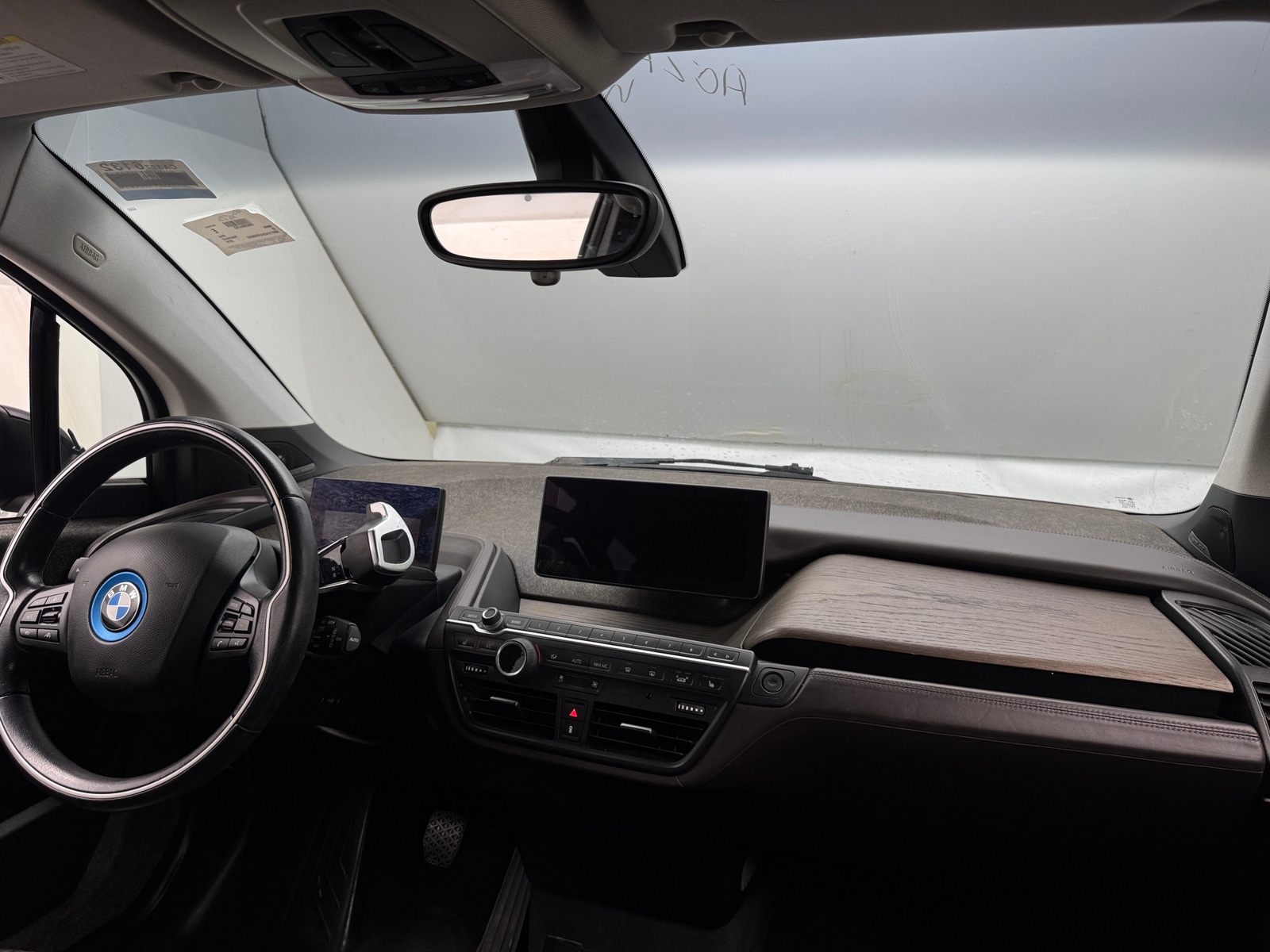 Thumbnail: 2018 BMW i3 - 3