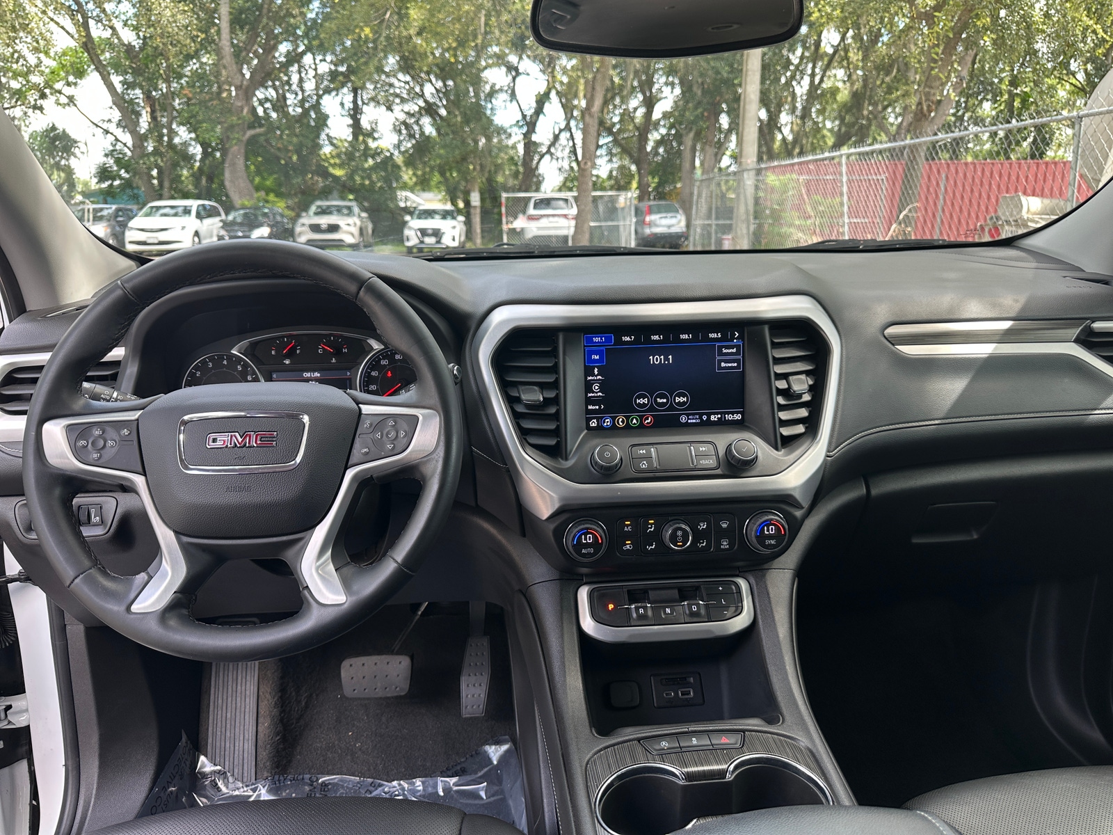 Thumbnail: 2023 GMC Acadia - 2