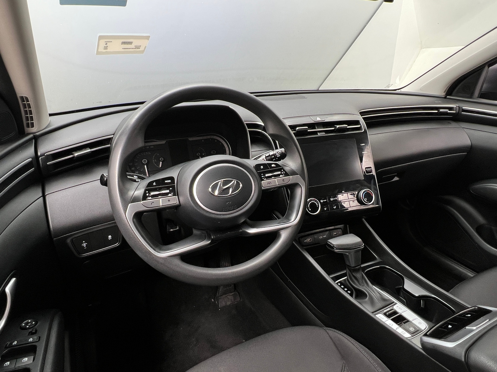 Thumbnail: 2022 Hyundai Tucson - 3