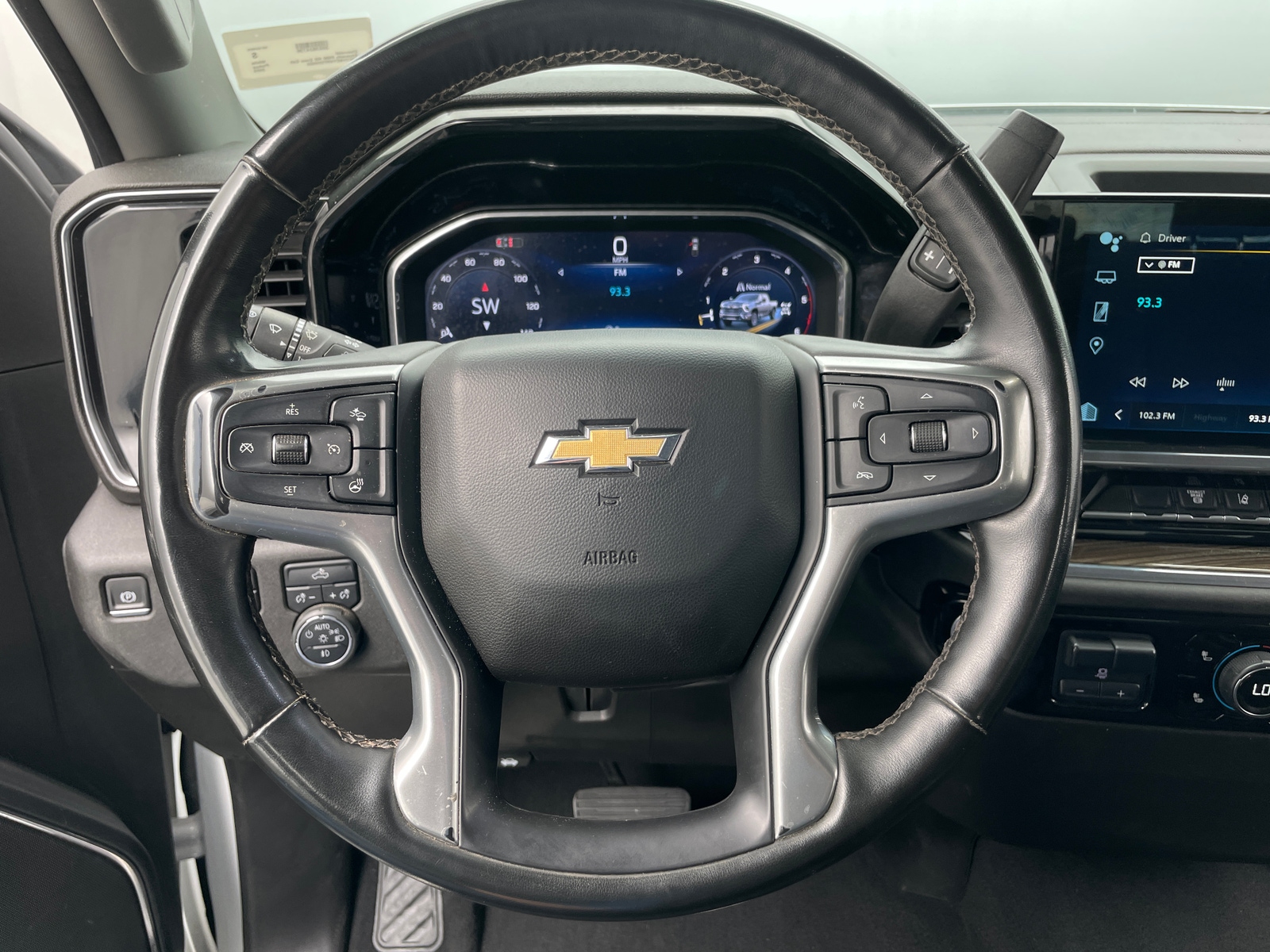 Thumbnail: 2024 Chevrolet Silverado 2500 - 5