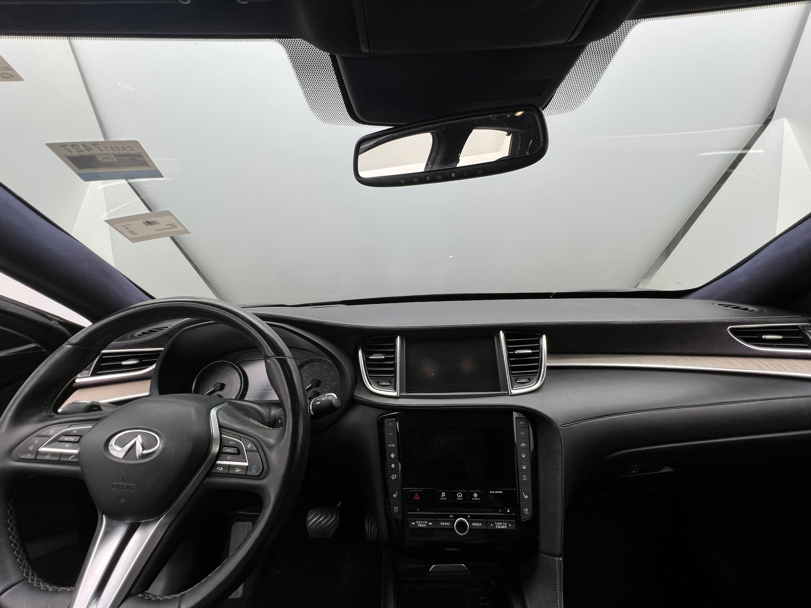Thumbnail: 2019 INFINITI QX50 - 2