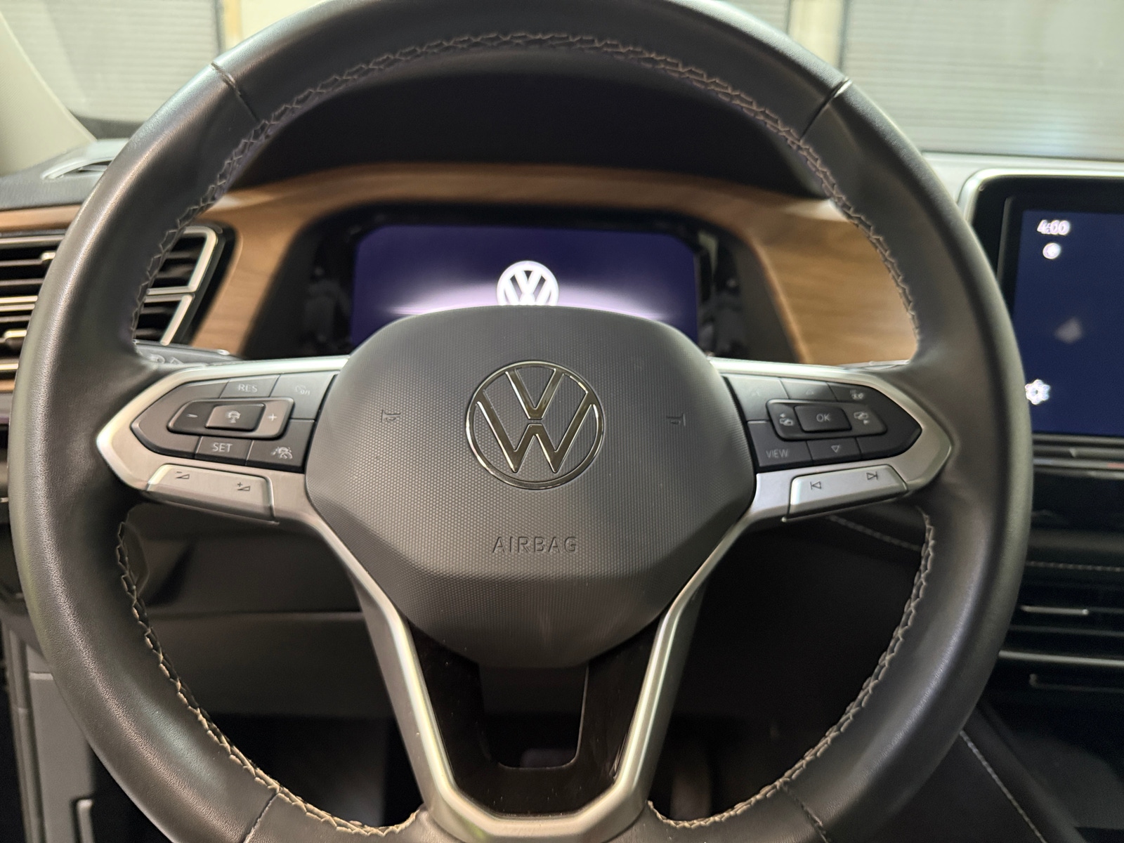 Thumbnail: 2024 Volkswagen Atlas - 4