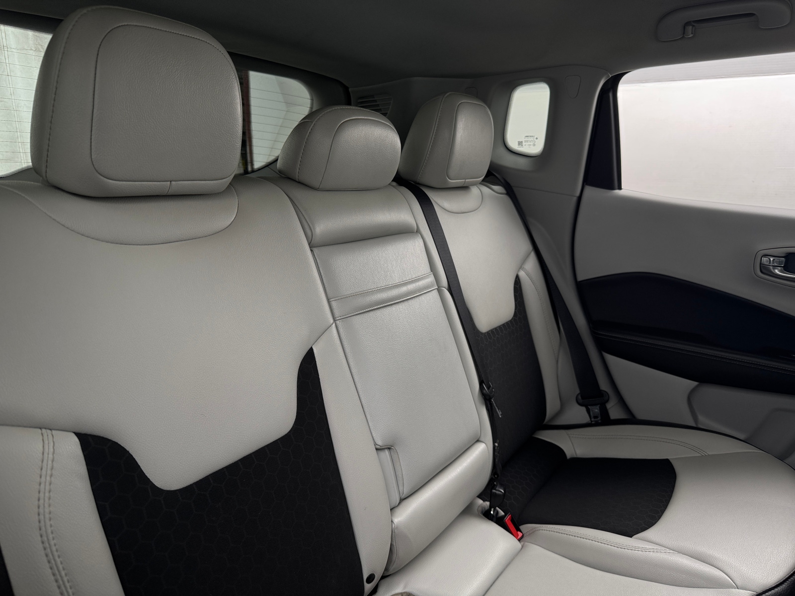 Thumbnail: 2020 Jeep Compass - 6