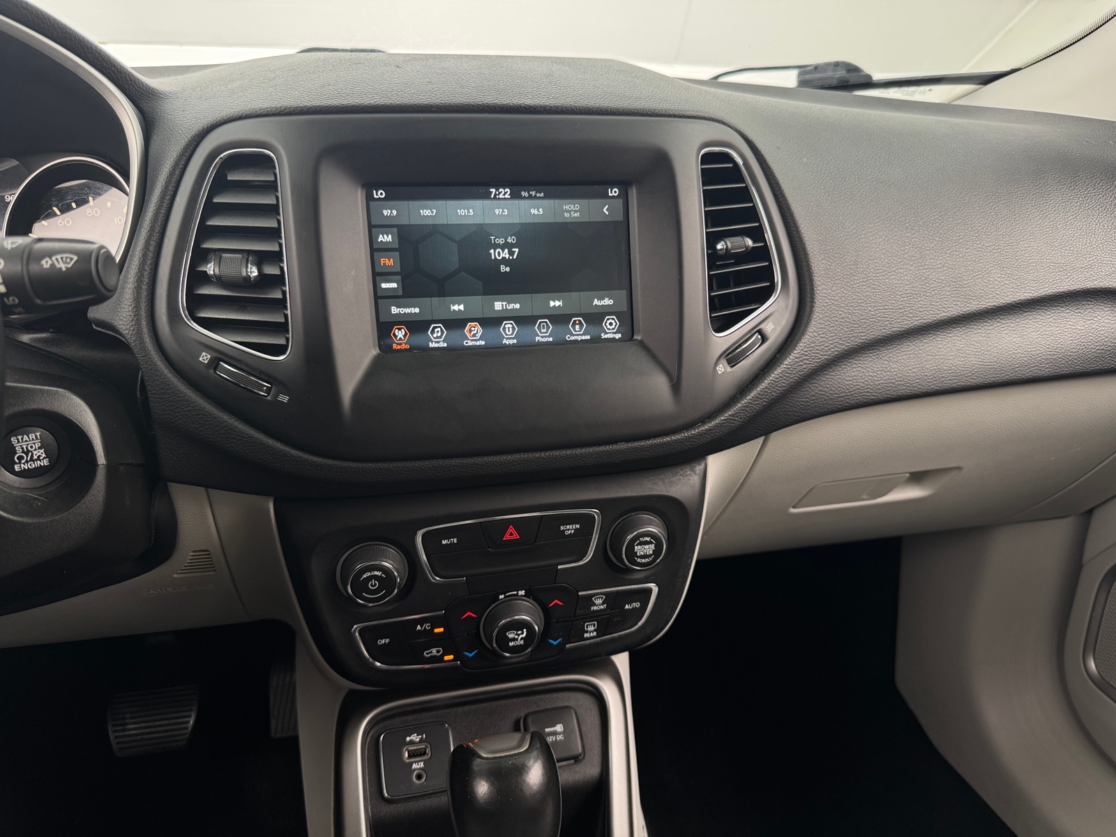 Thumbnail: 2020 Jeep Compass - 4