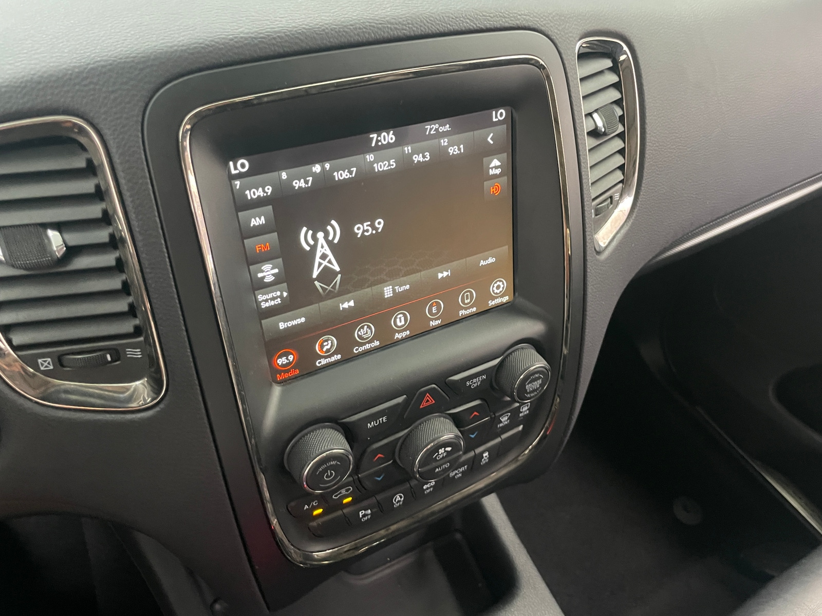 Thumbnail: 2020 Dodge Durango - 3
