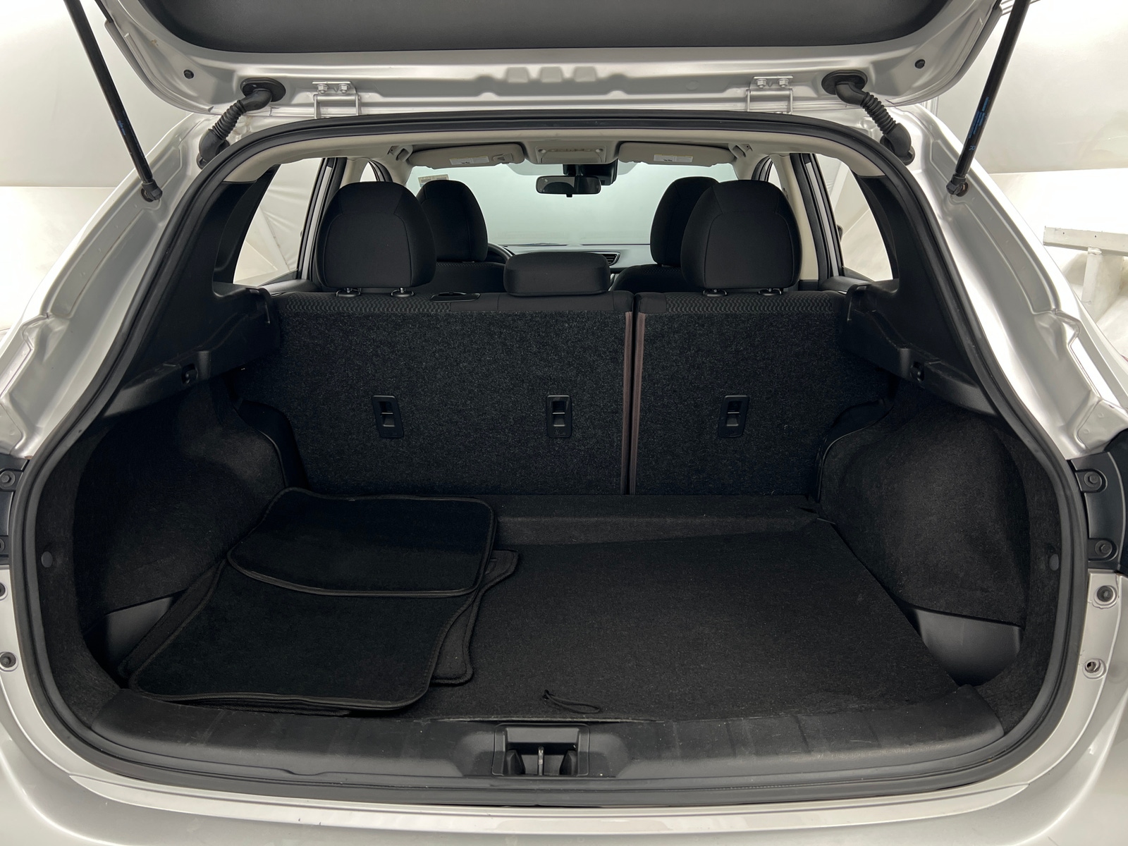 Thumbnail: 2020 Nissan Rogue Sport - 7