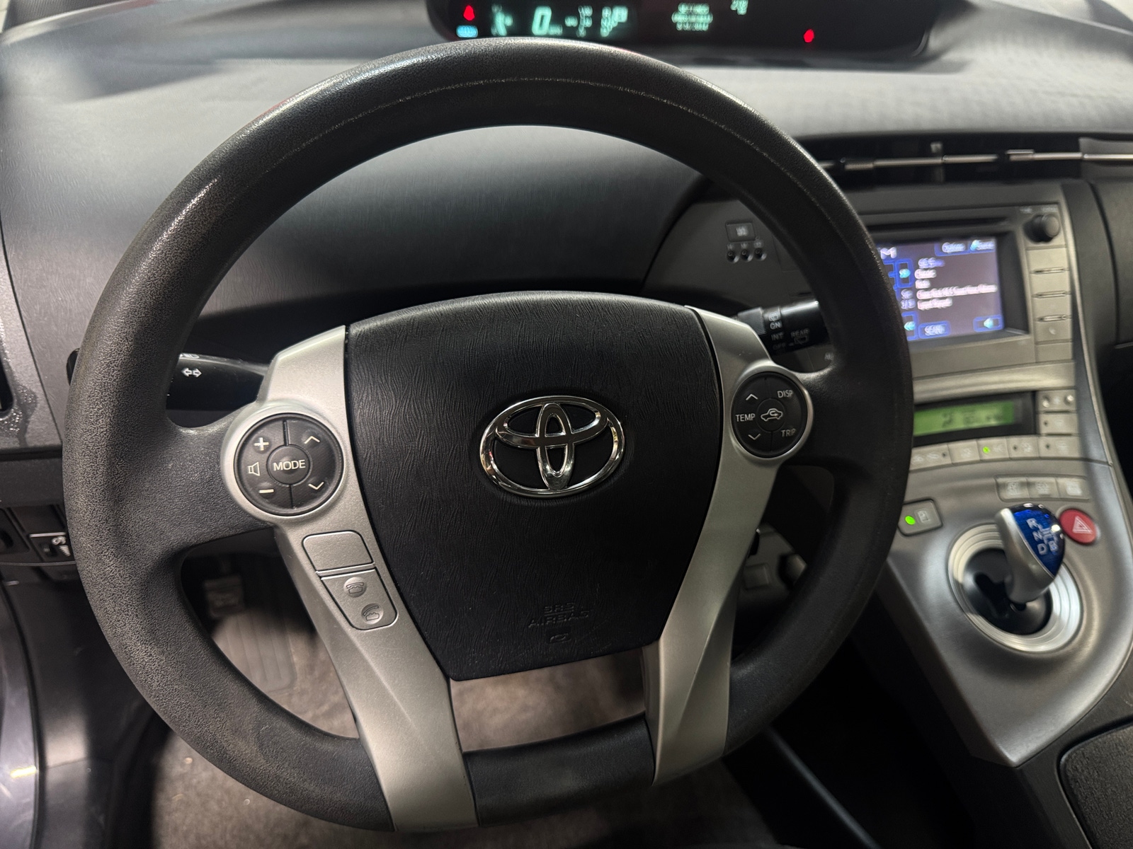 Thumbnail: 2013 Toyota Prius - 5