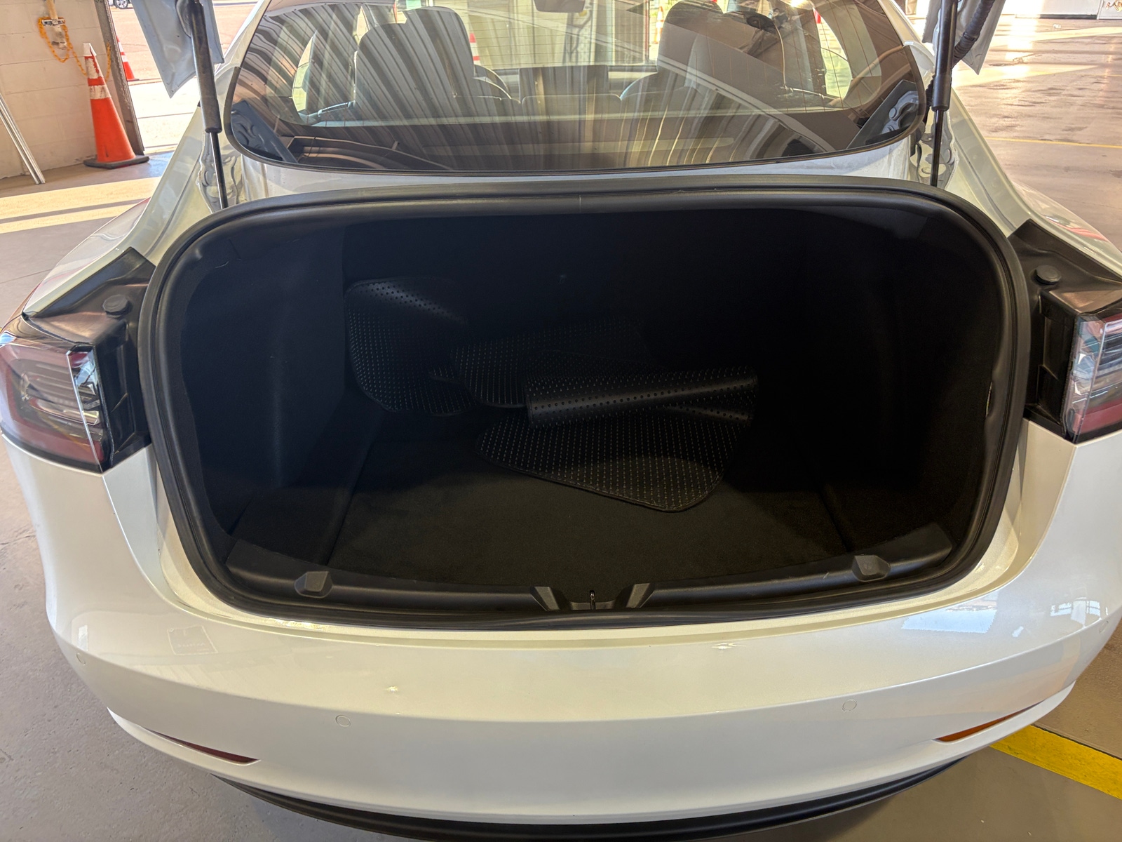 Thumbnail: 2019 Tesla Model 3 - 6
