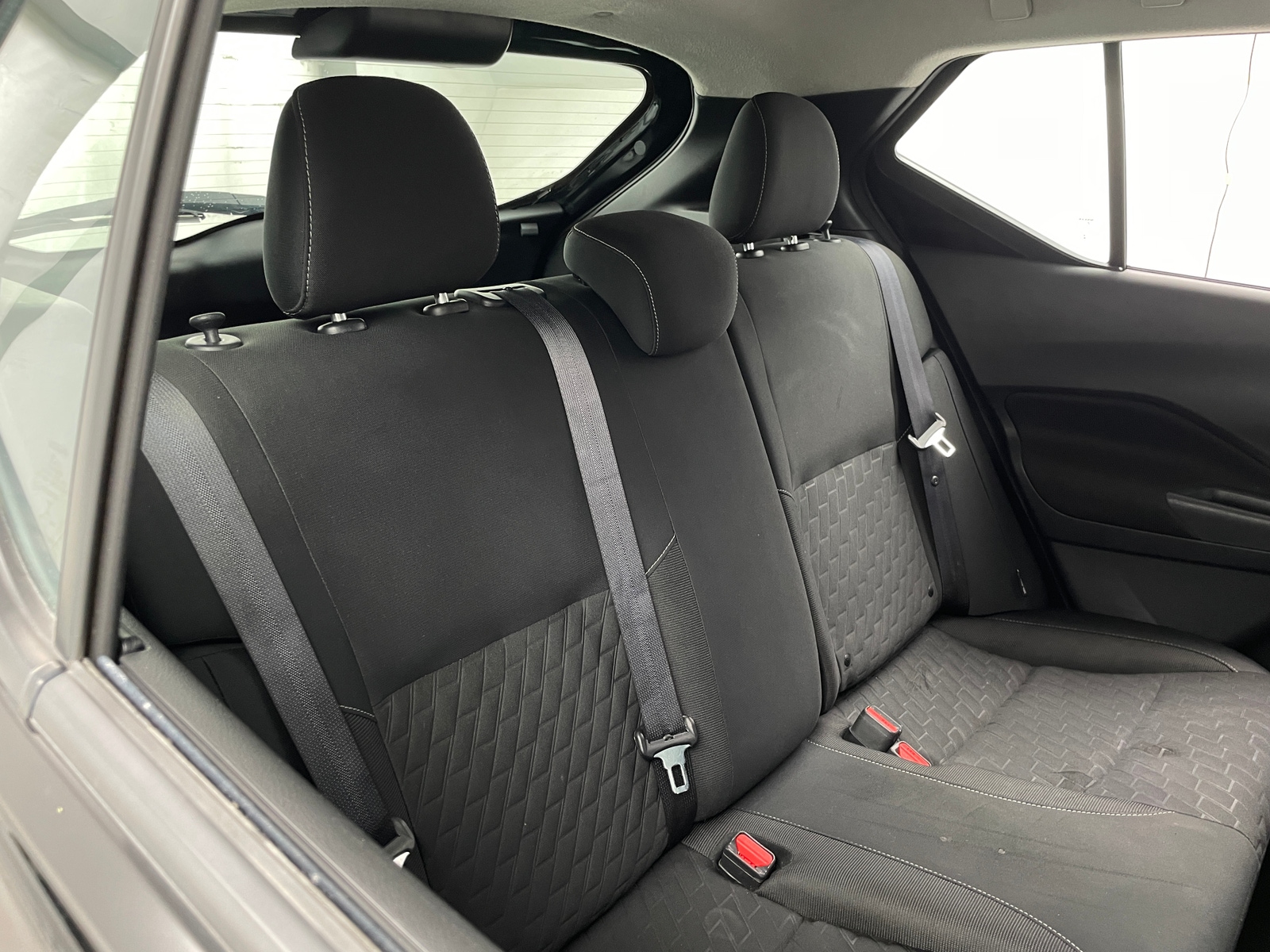 Thumbnail: 2021 Nissan Kicks - 6