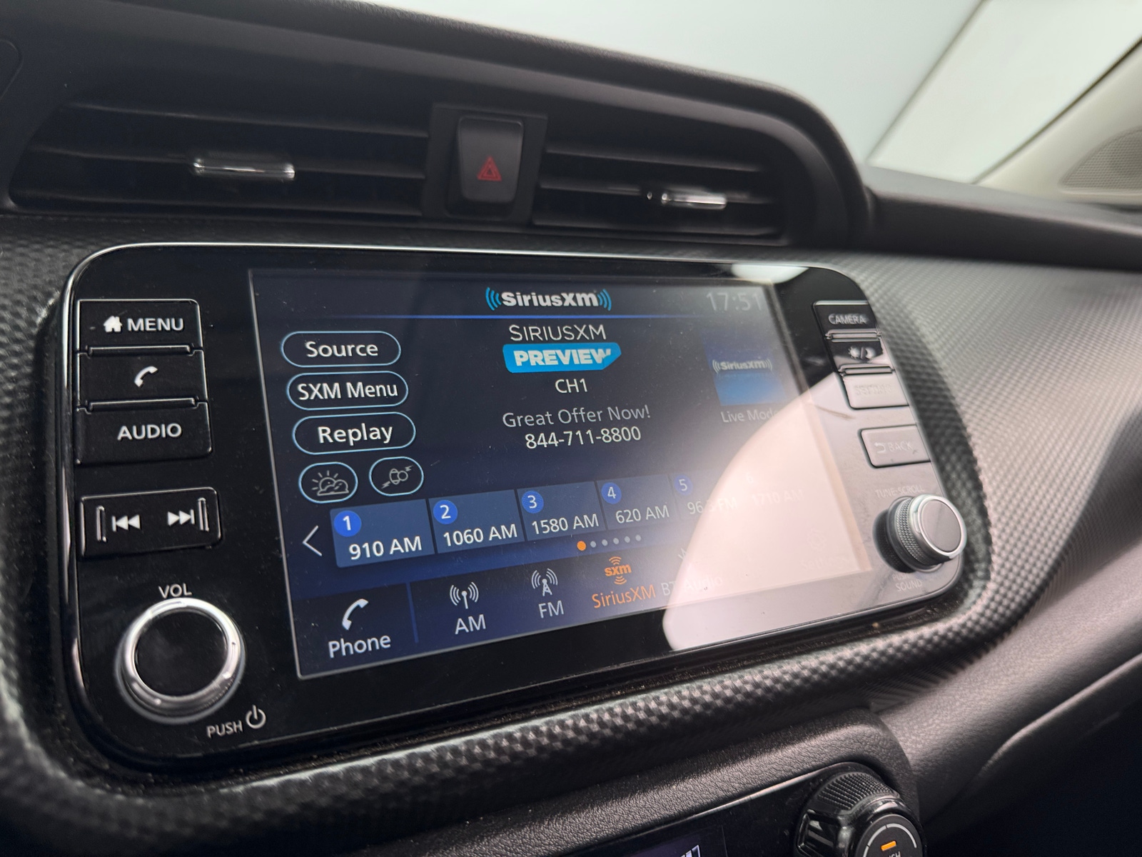 Thumbnail: 2021 Nissan Kicks - 4