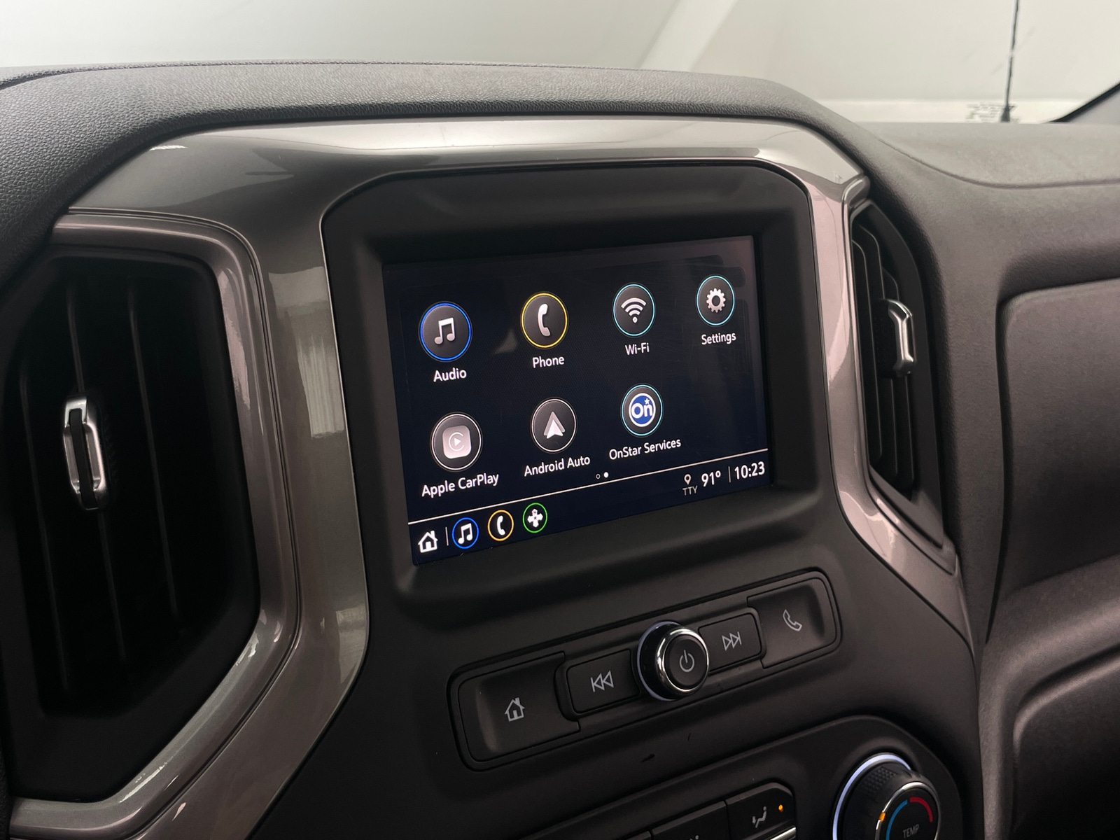 Thumbnail: 2024 Chevrolet Silverado 1500 - 3