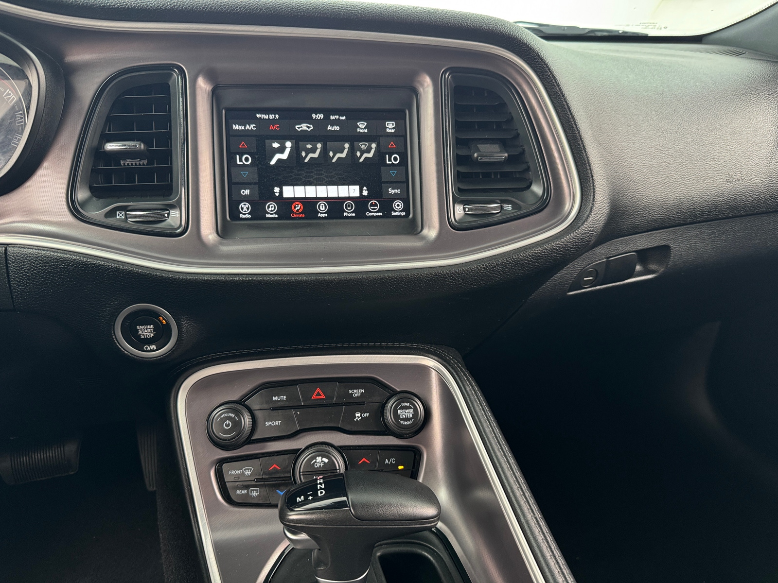 Thumbnail: 2022 Dodge Challenger - 3