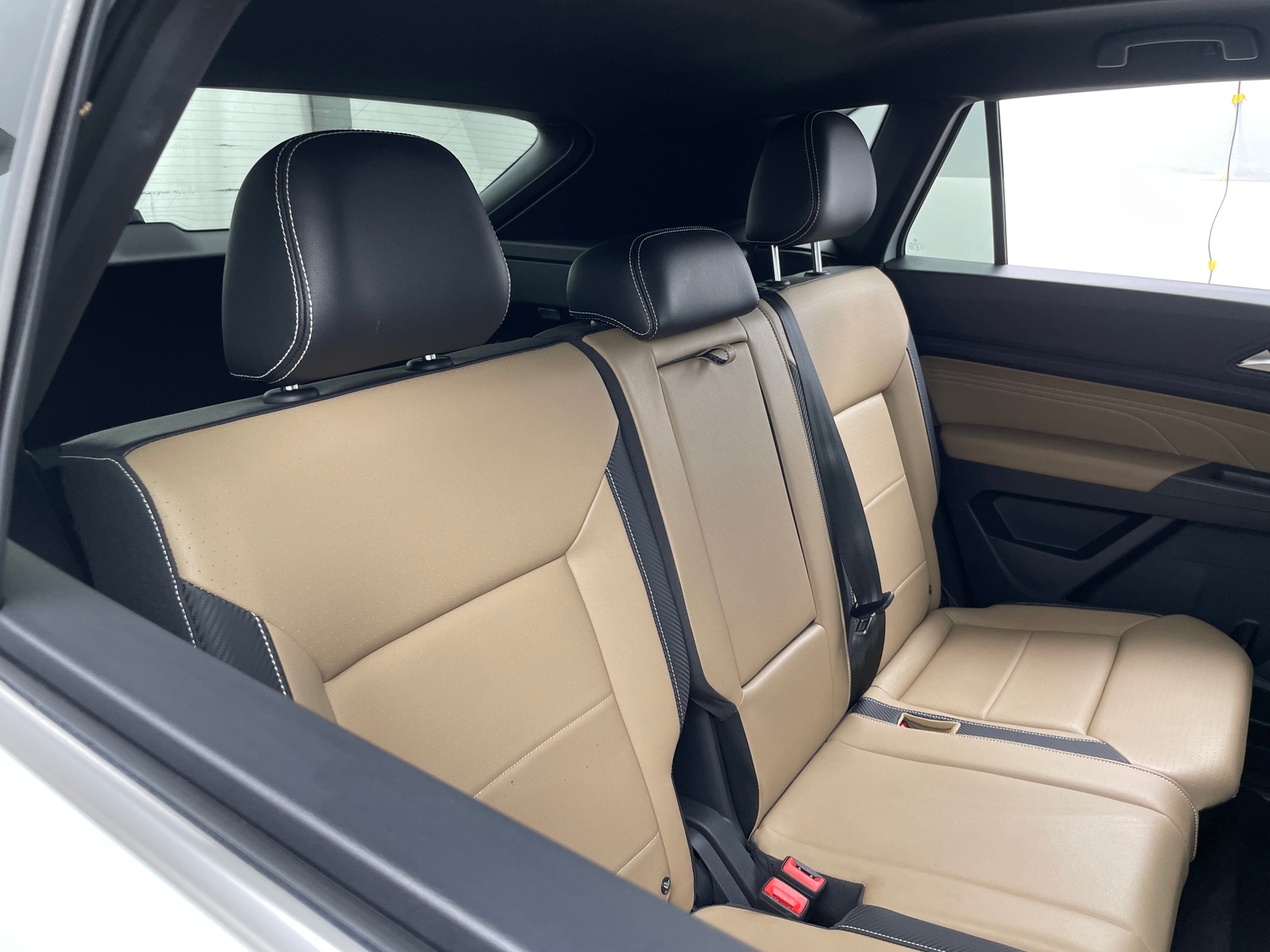 Thumbnail: 2021 Volkswagen Atlas - 5