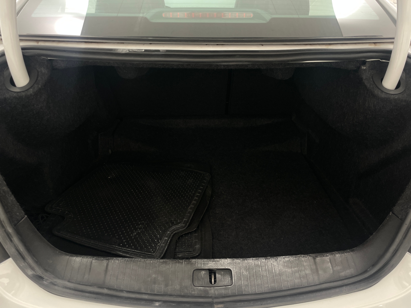 Thumbnail: 2014 Buick LaCrosse - 6