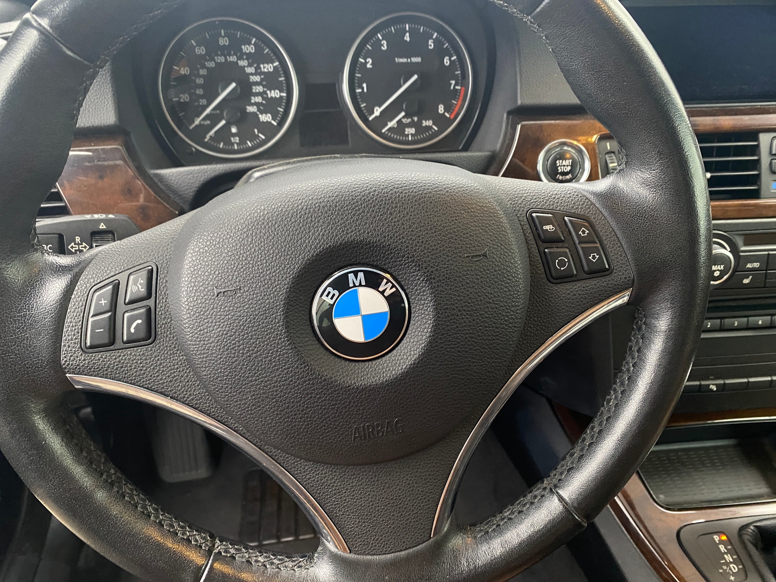 Thumbnail: 2012 BMW 3 Series - 4