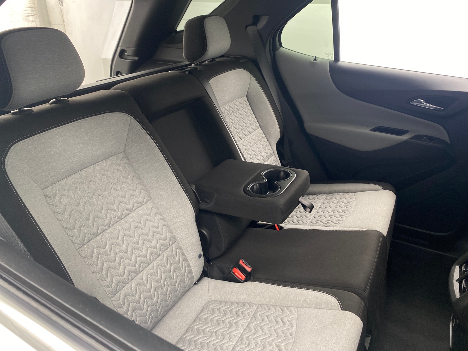 Thumbnail: 2023 Chevrolet Equinox - 6
