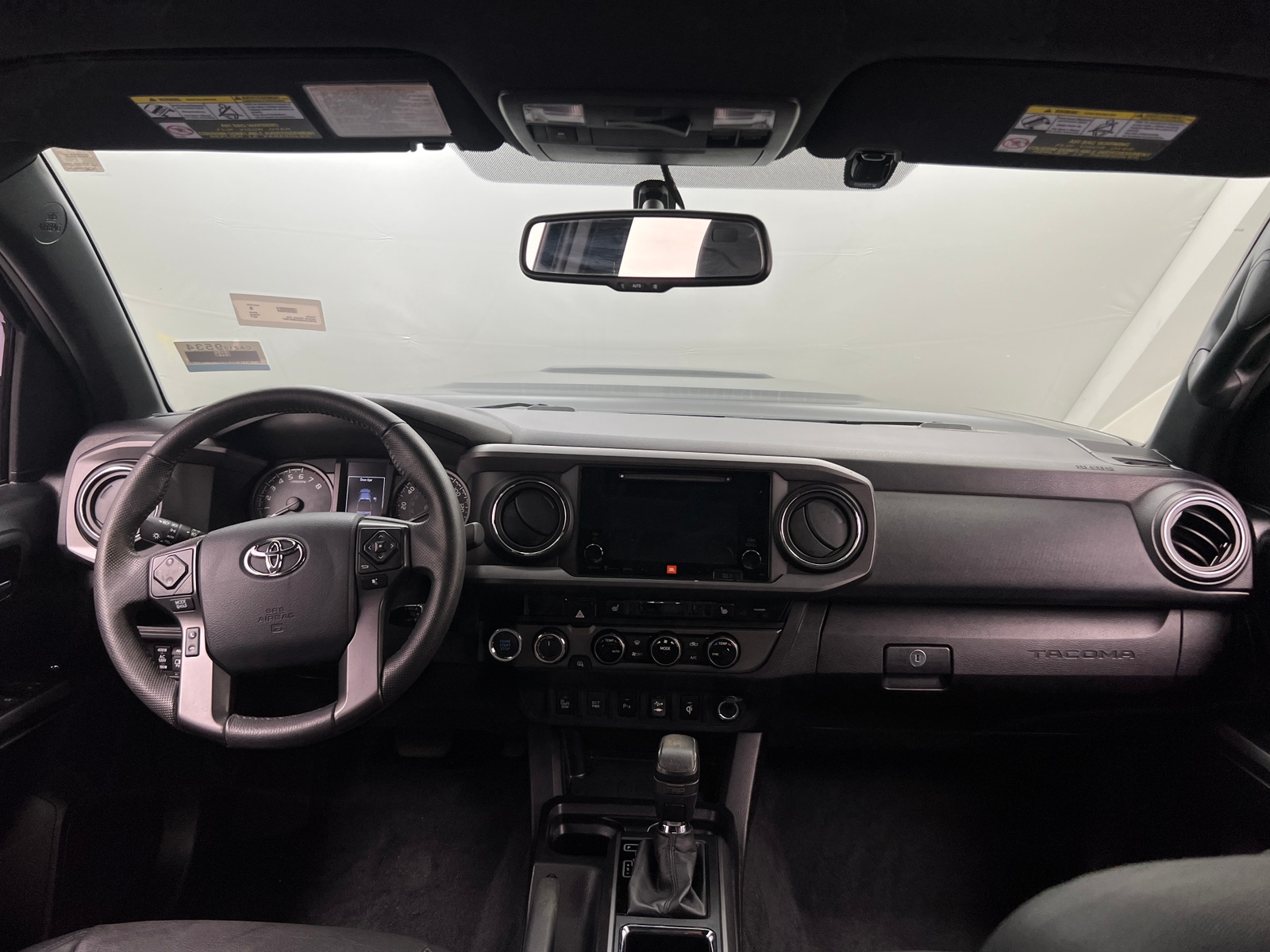 Thumbnail: 2017 Toyota Tacoma - 3