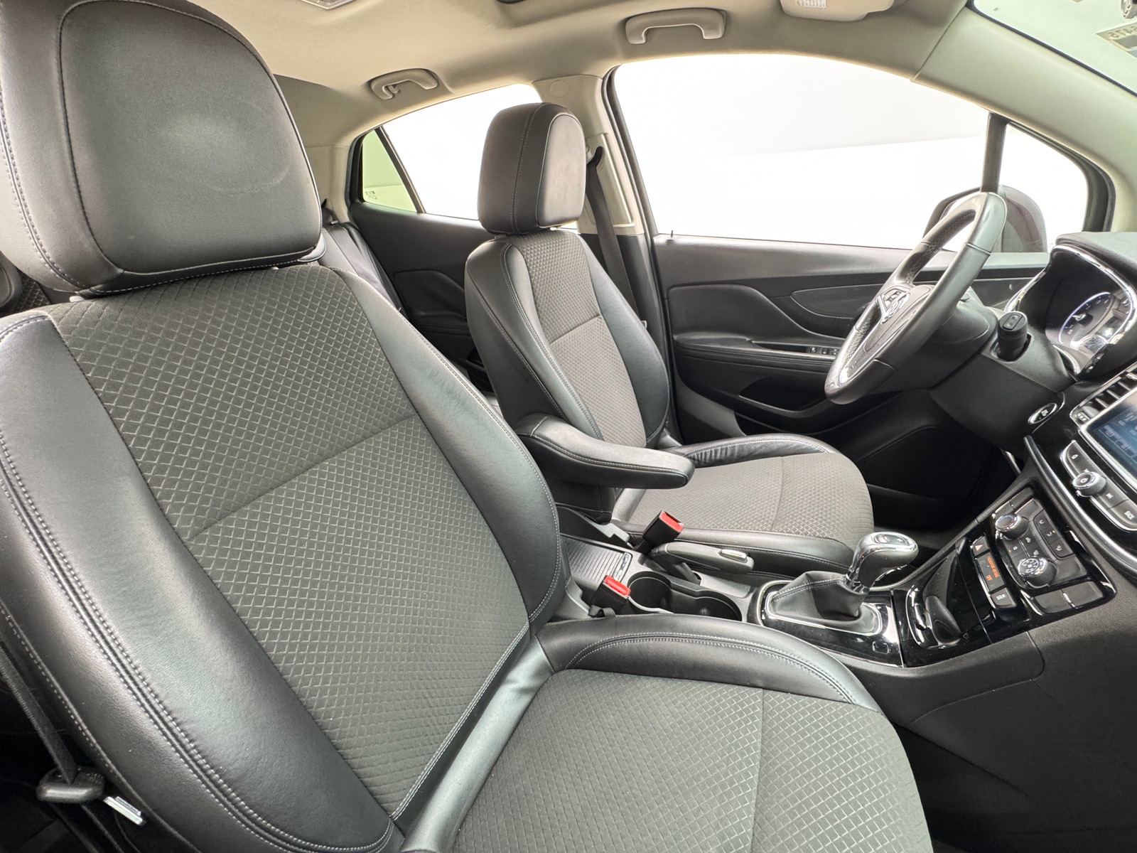 Thumbnail: 2017 Buick Encore - 2