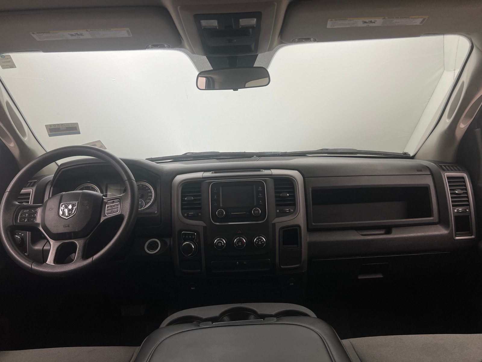 Thumbnail: 2021 RAM 1500 Classic - 3
