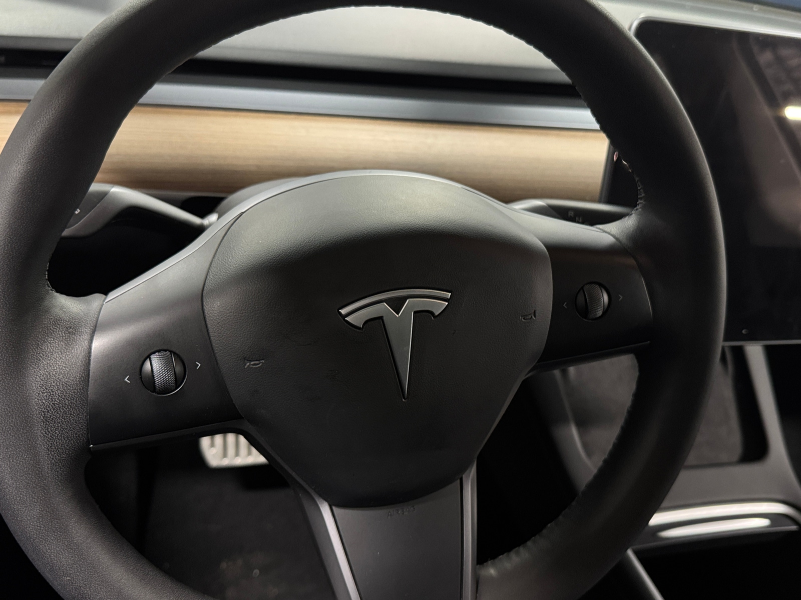 Thumbnail: 2023 Tesla Model Y - 4